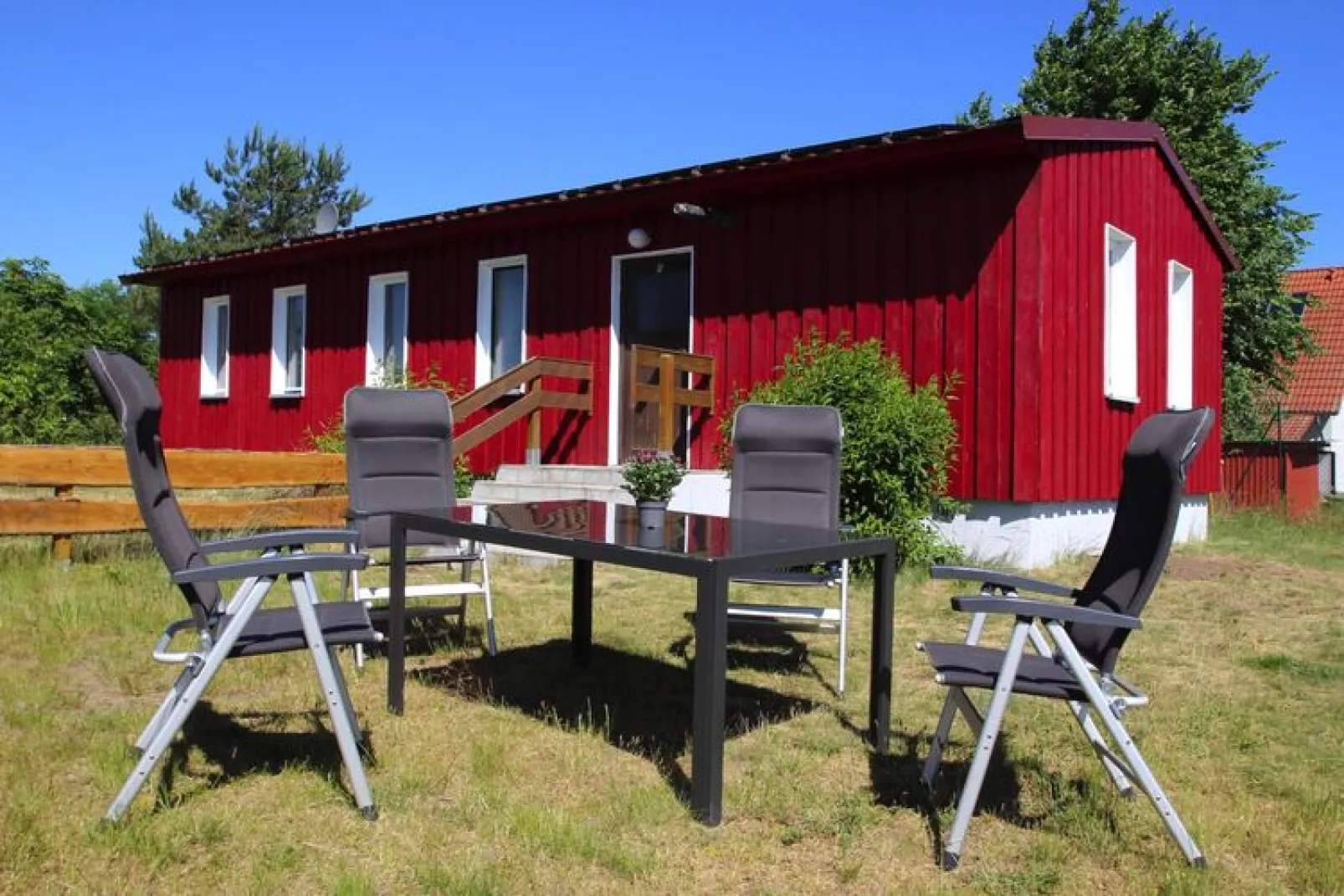 Bungalow 6 Waren