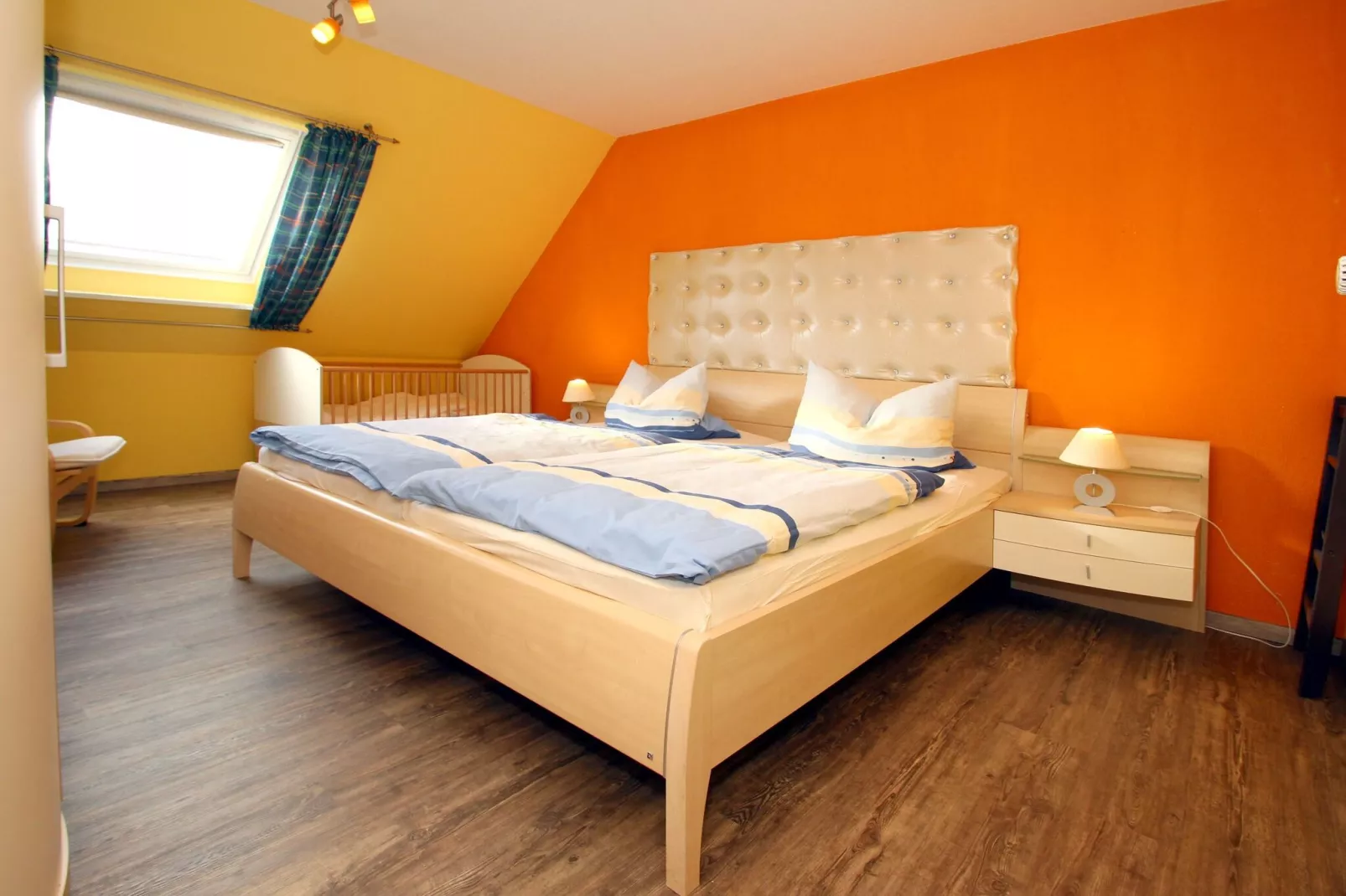 Reihenhaus Dornumersiel-Slaapkamer