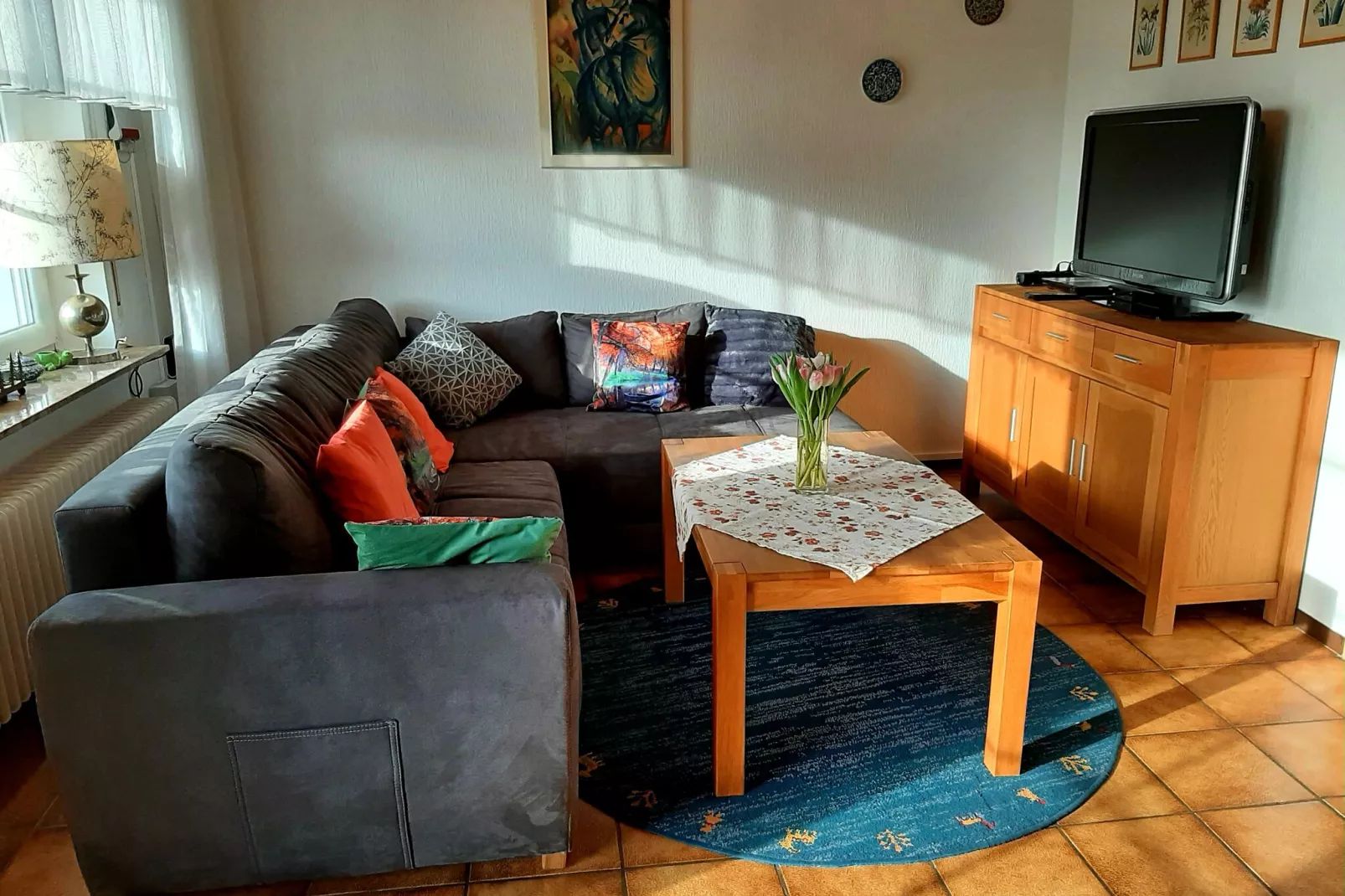 Reihenhaus Neßmersiel-Woonkamer