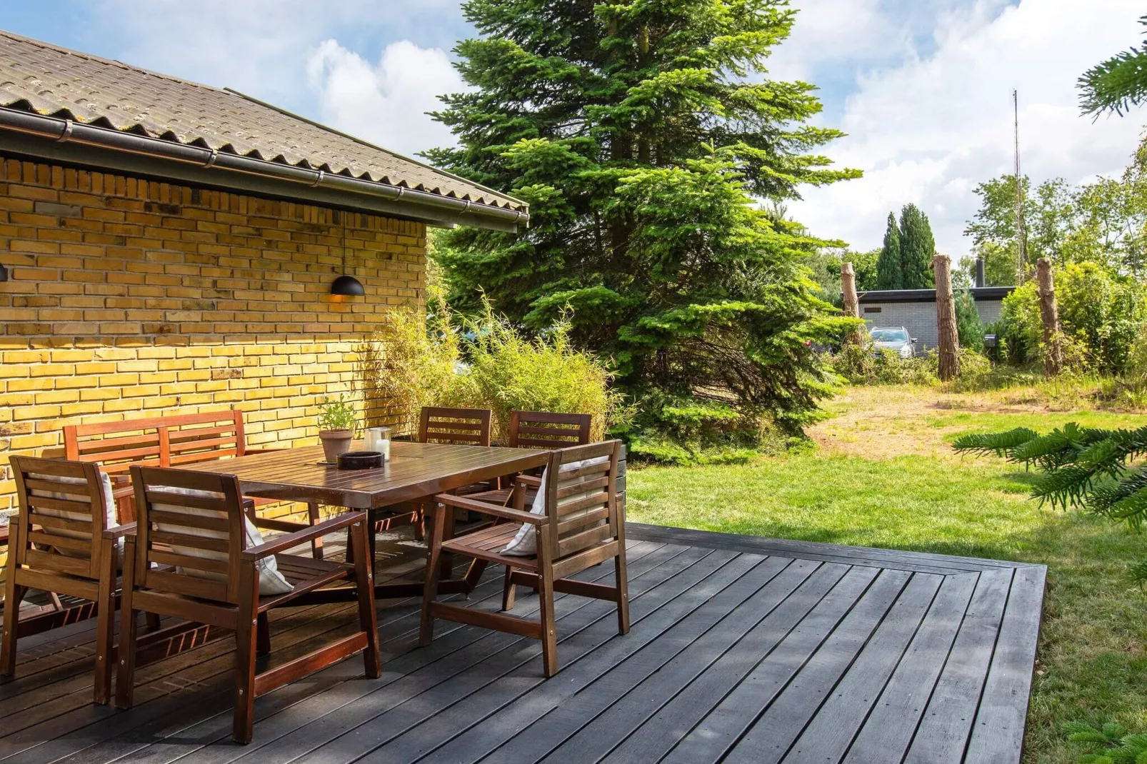 Lichte Cottage met Tuin Terras-By Traum-Uitzicht