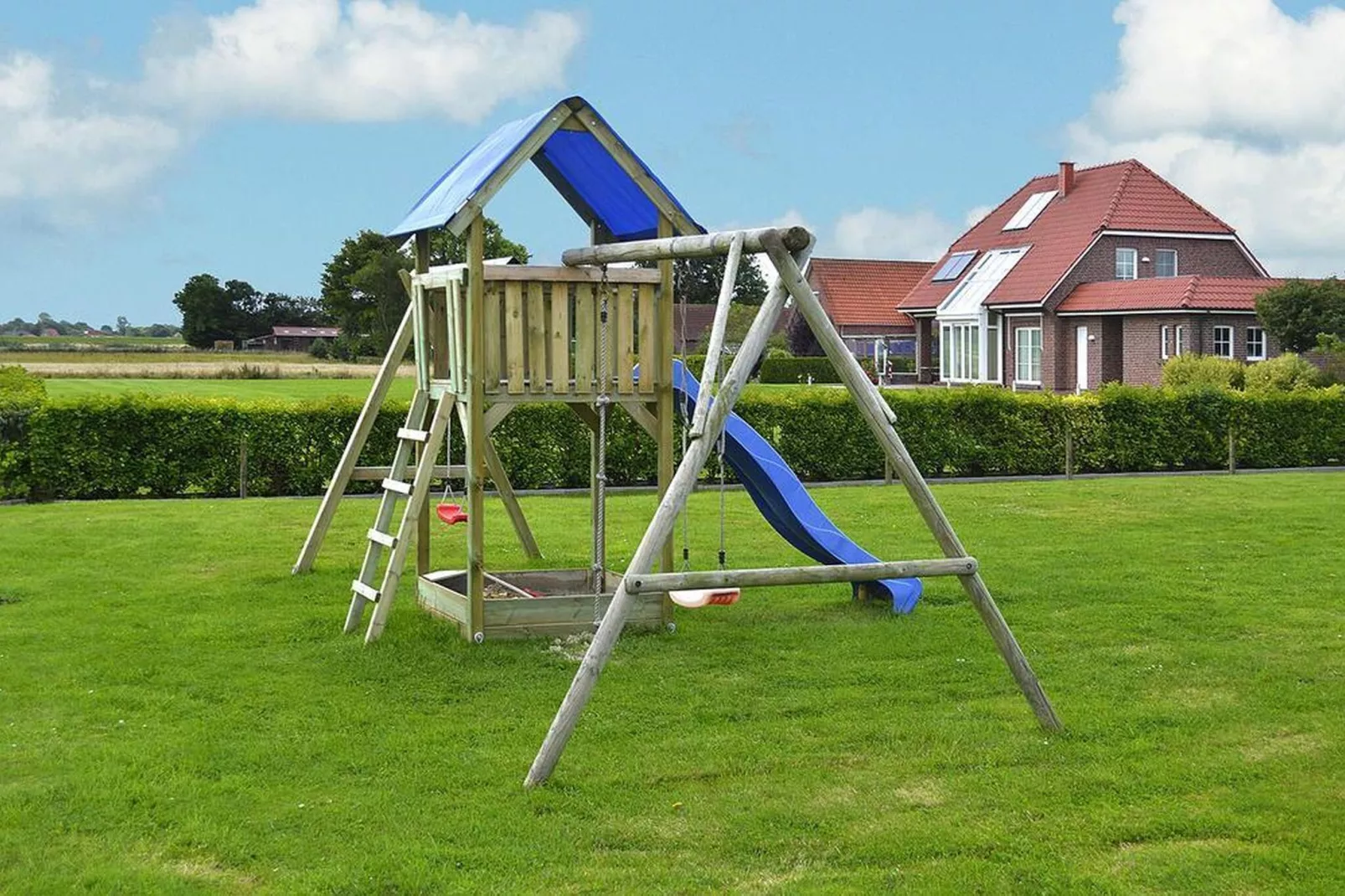 Fewo Wattkieker - Wattseite-Tuinen zomer