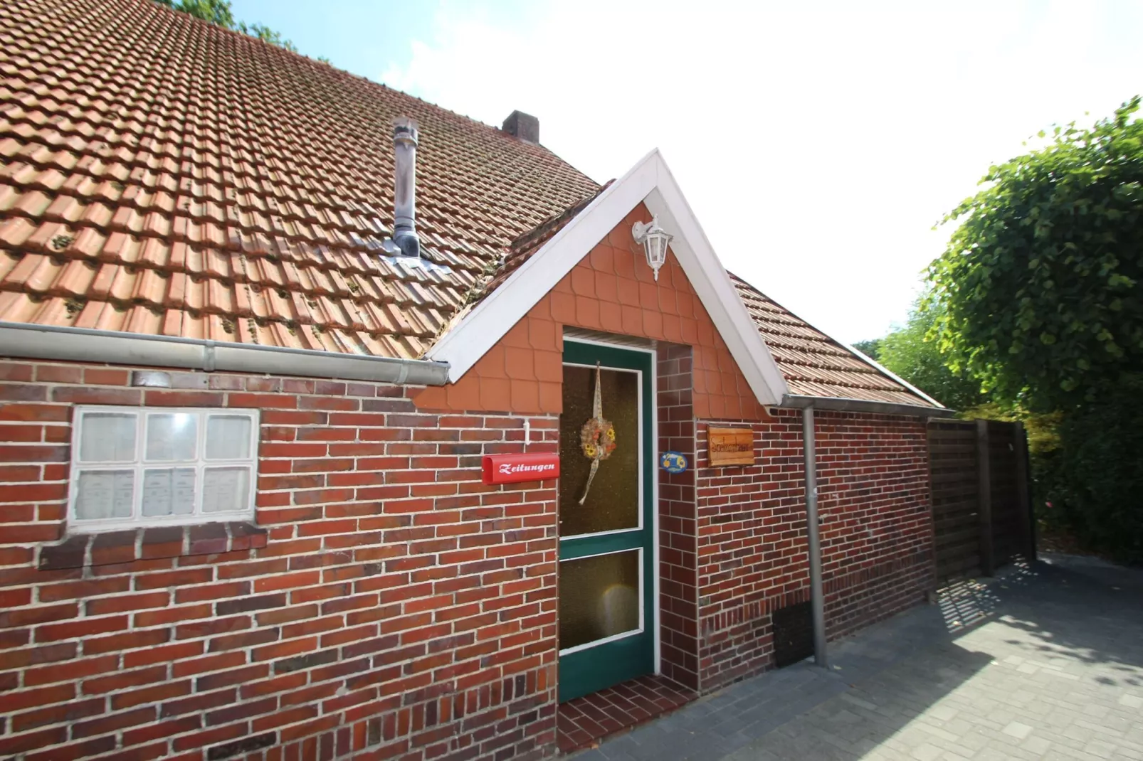 Spatzenhaus-Buitenkant zomer