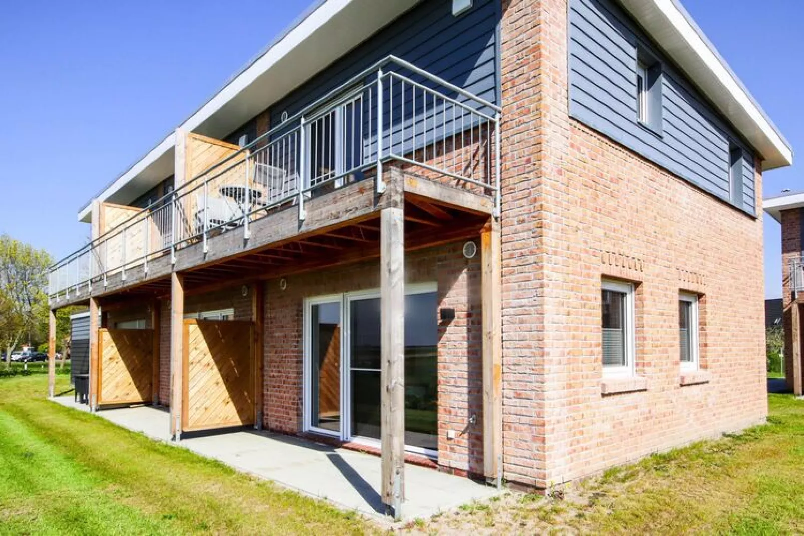 Ferienhaus Tossens Seestern-Buitenkant zomer