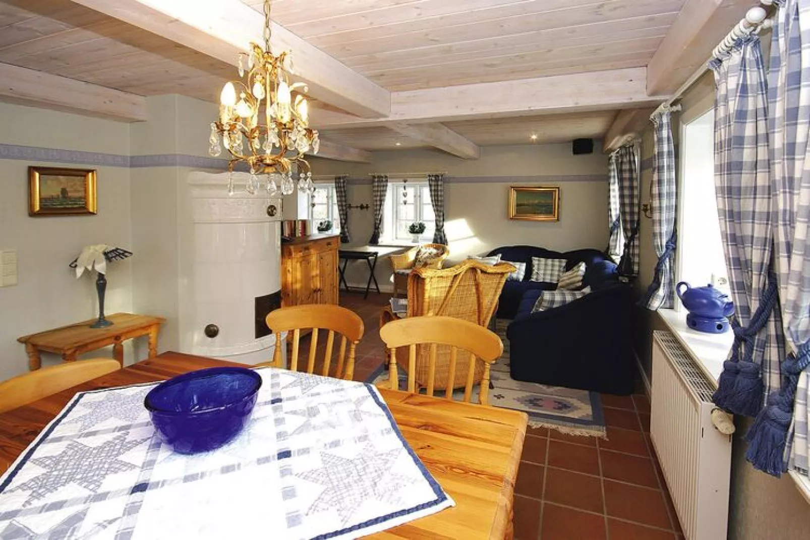 Doppelhaus in Oldsum auf Föhr-Haus 1-Eetkamer