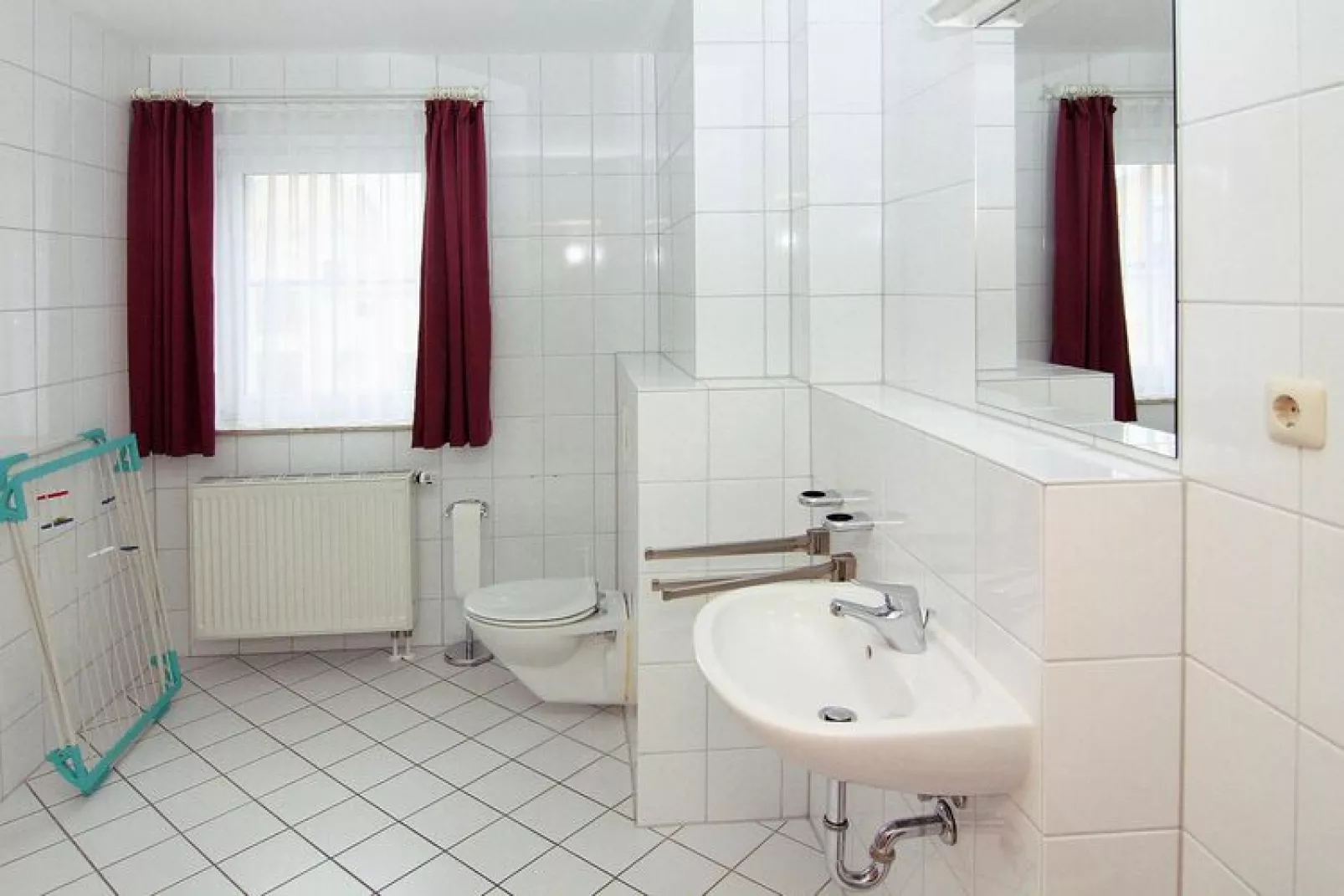 3-Raum-App B-12 65 qm 1 OG-Badkamer