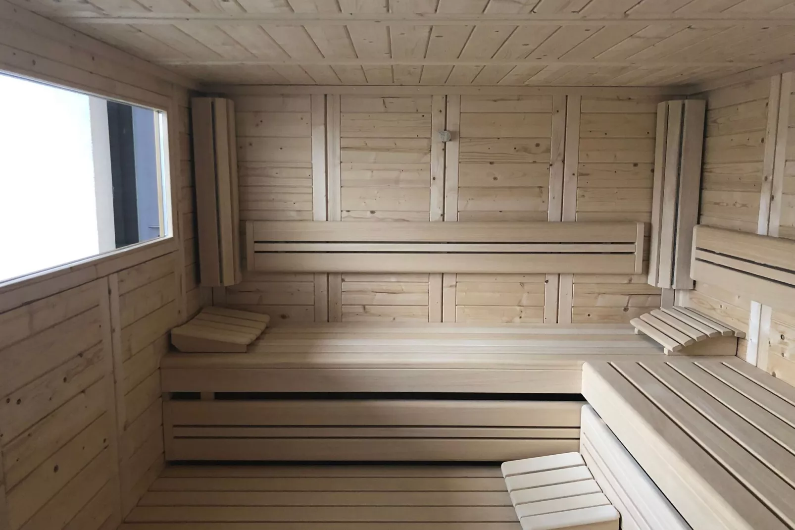 Studio 22 mit Meerblick im DG-Sauna