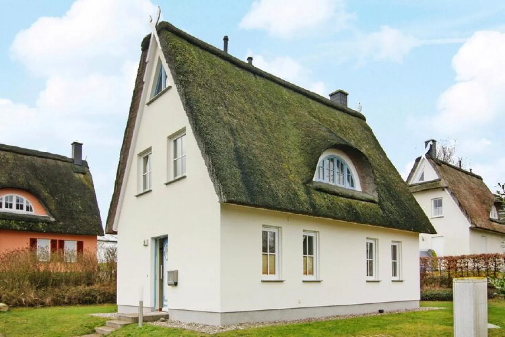 Ferienhaus Reetglück Wohlenberg-Buitenkant zomer