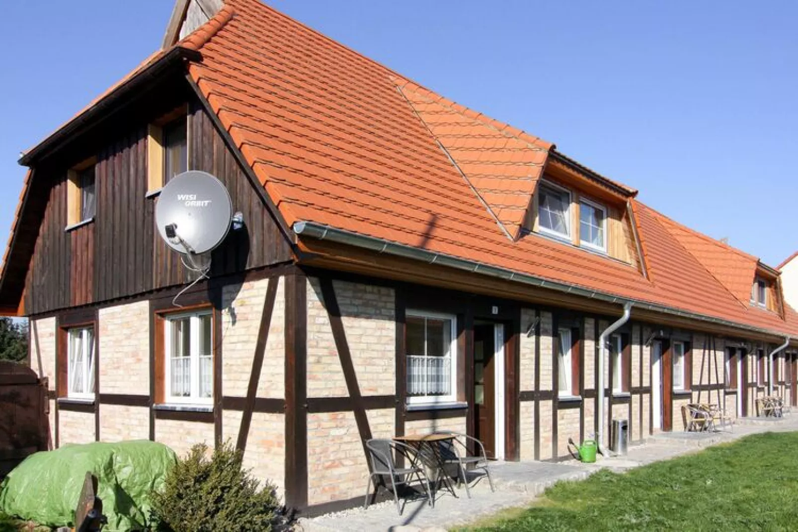 Appartement 1-Buitenkant zomer
