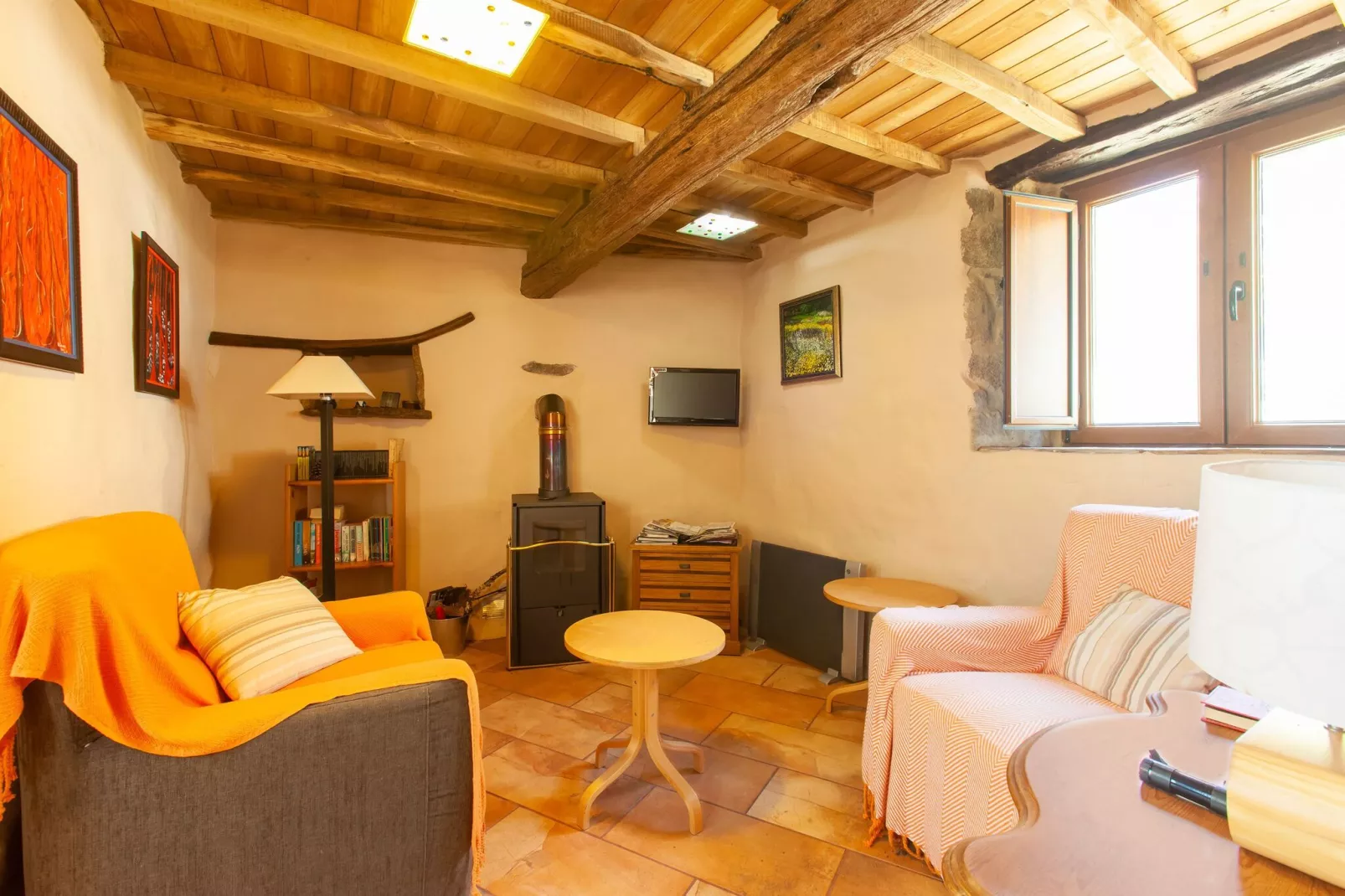 La Casita Ribeira Sacra-Woonkamer