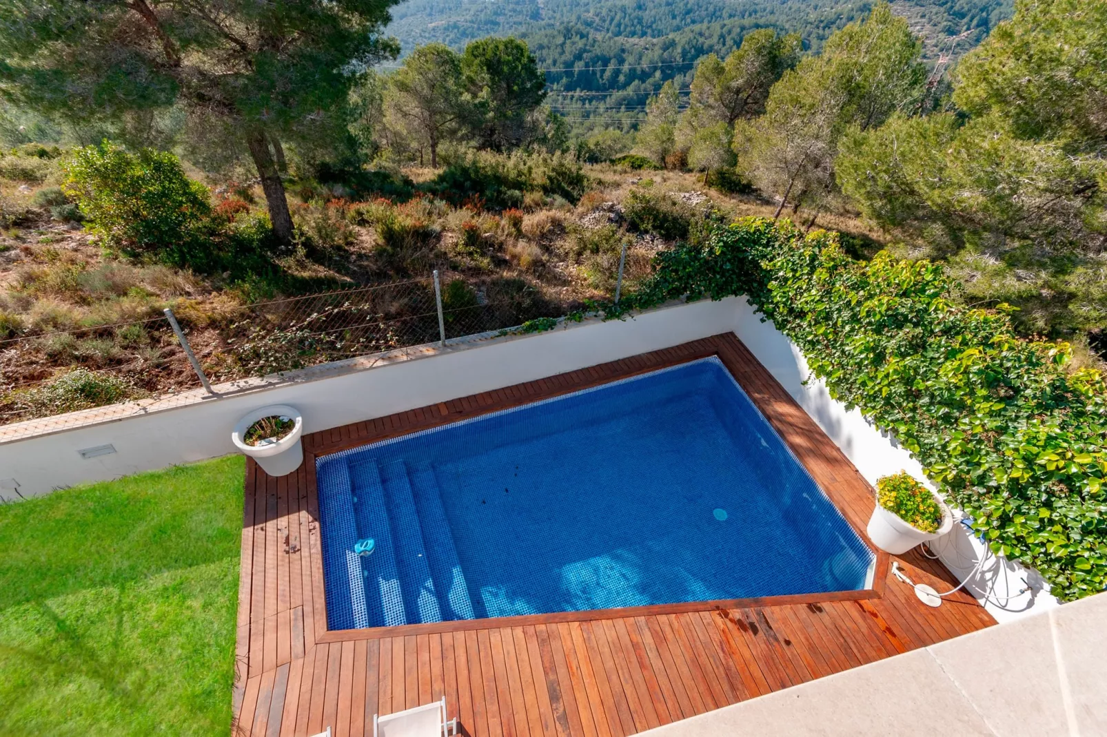 Prachtige villa met zwembad en prachtig uitzicht op zee dichtbij Barcelona-Zwembad