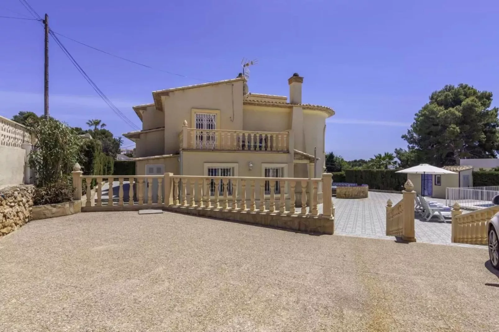 Villa Clara-Buitenkant zomer