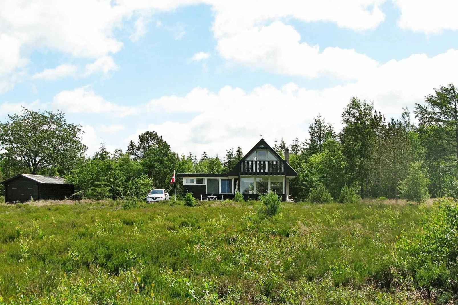 Prettige cottage dicht bij Sallingsund met een terras-Uitzicht