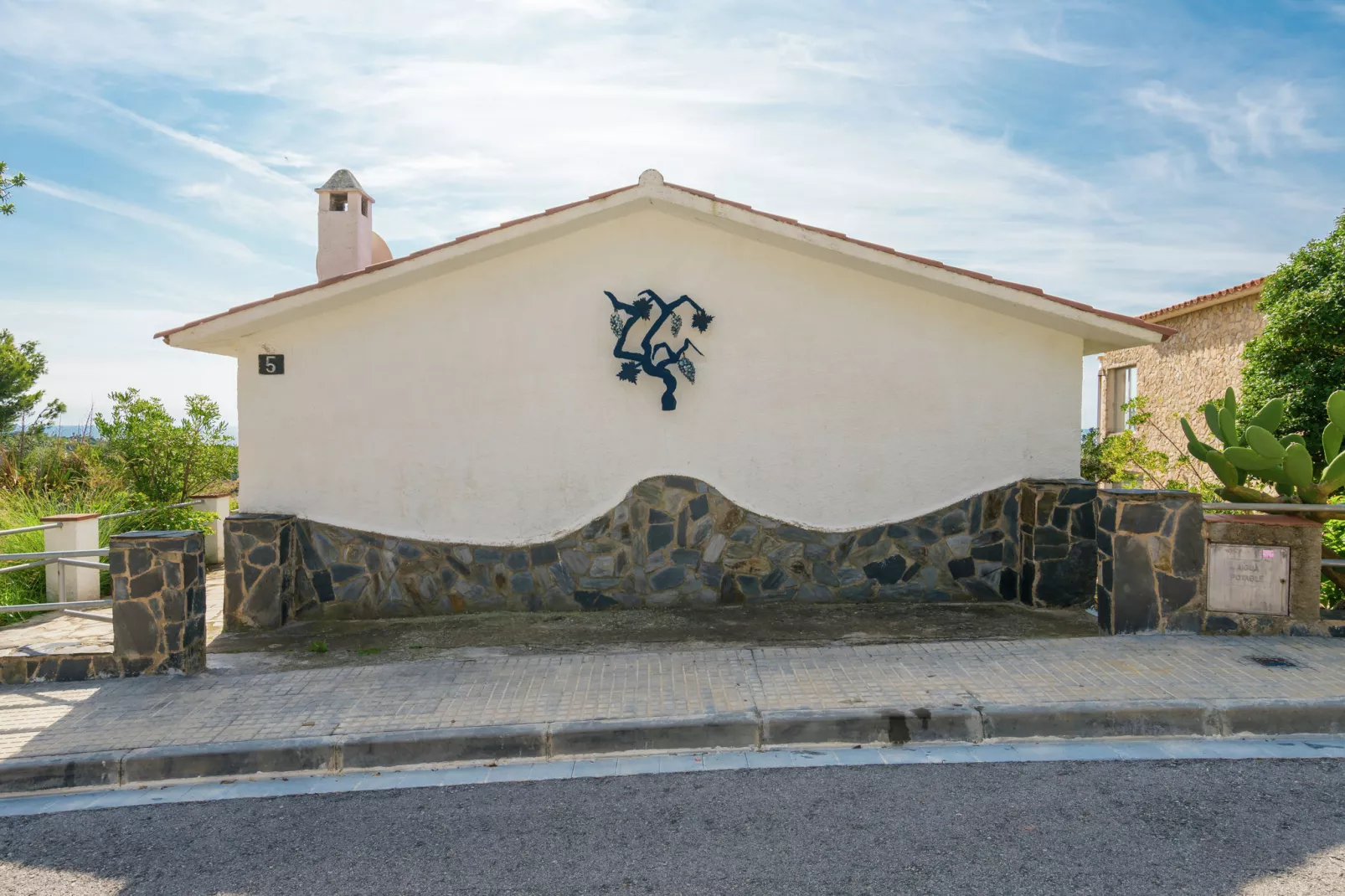 Casa del Vino-Buitenkant zomer