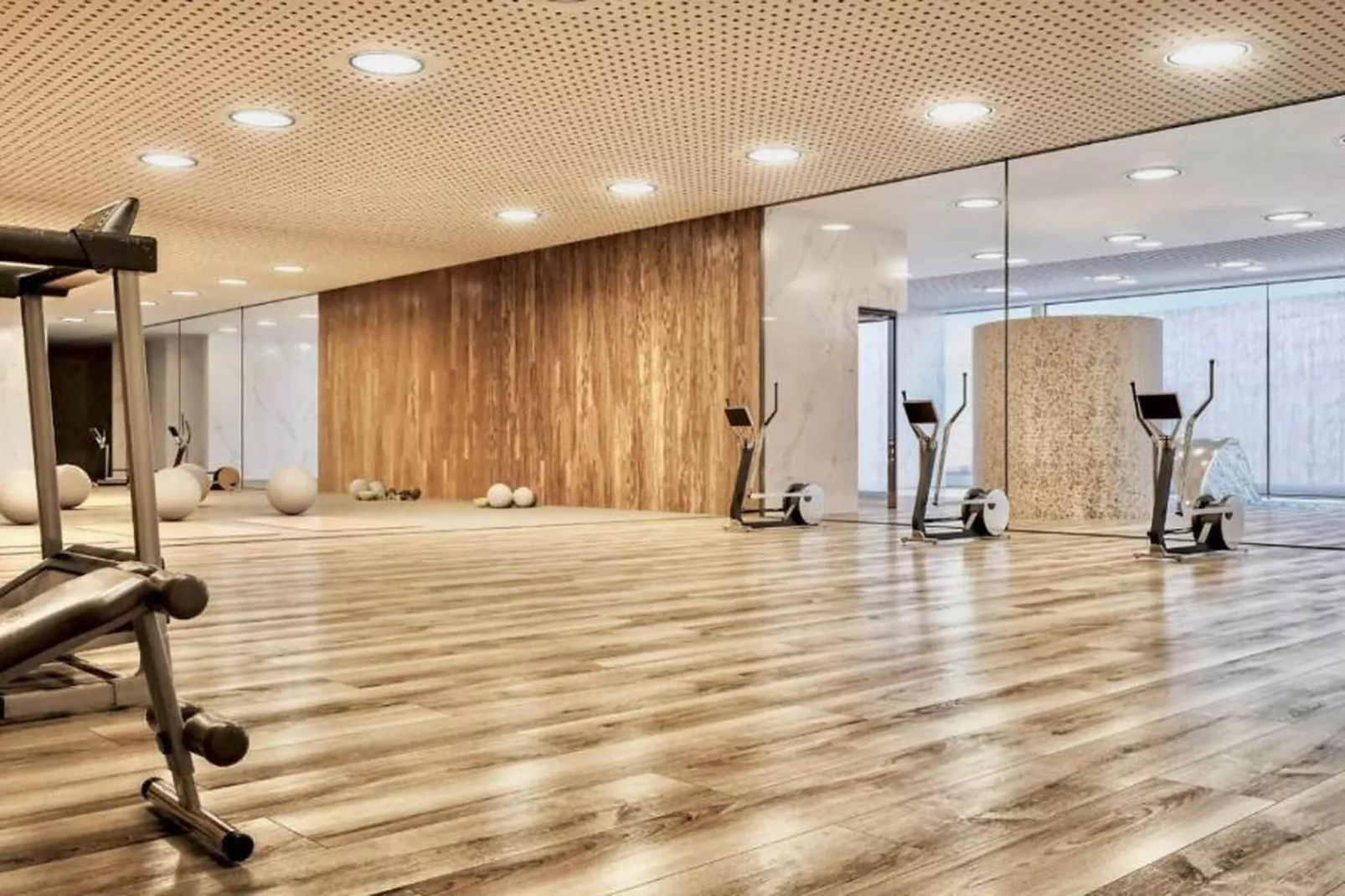 The Golden Oasis - Luxurious 3 Bedroom Penthouse with Gym & Spa facilities-Faciliteiten