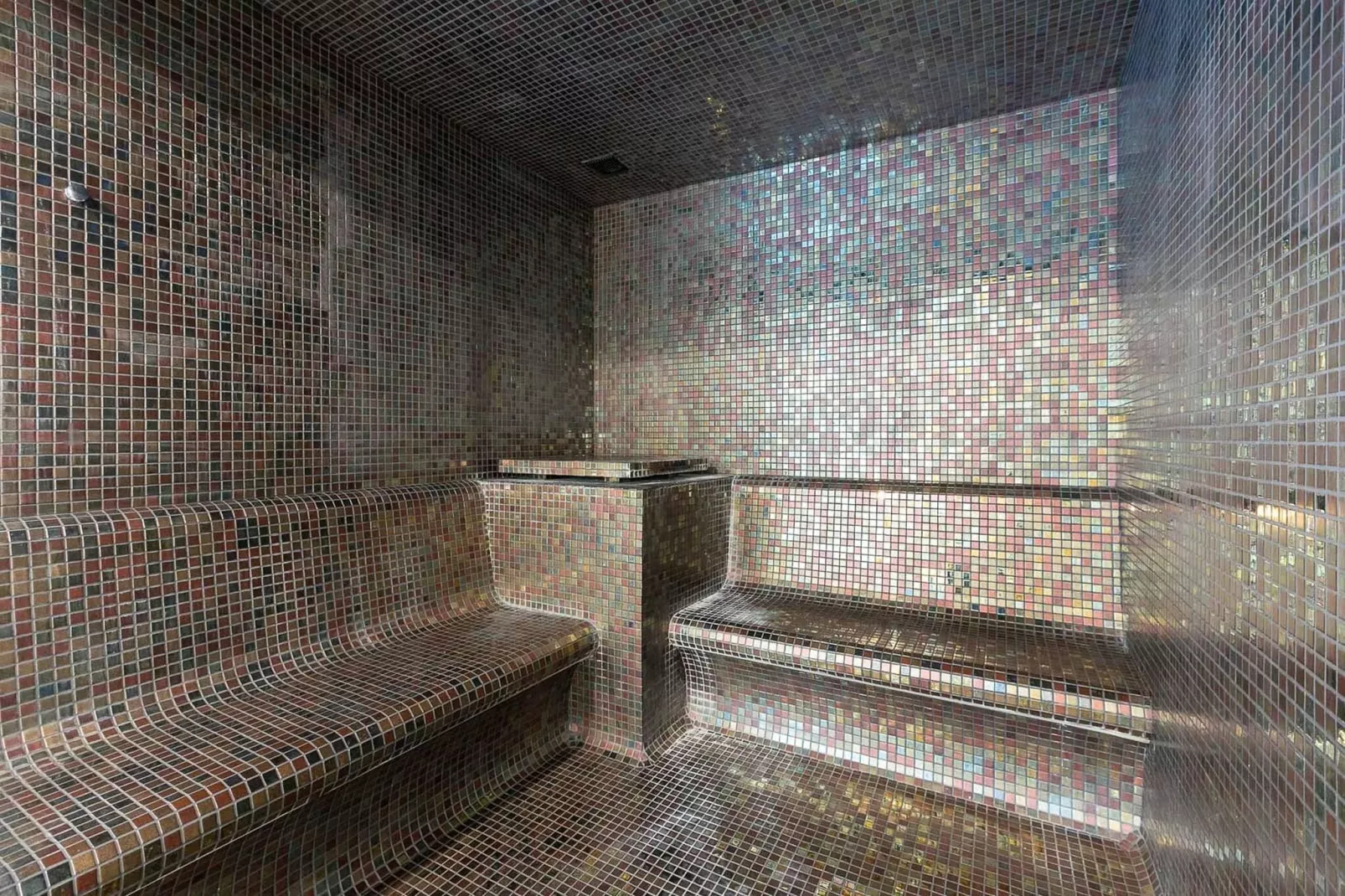 The Golden Oasis - Luxurious 3 Bedroom Penthouse with Gym & Spa facilities-Sfeer