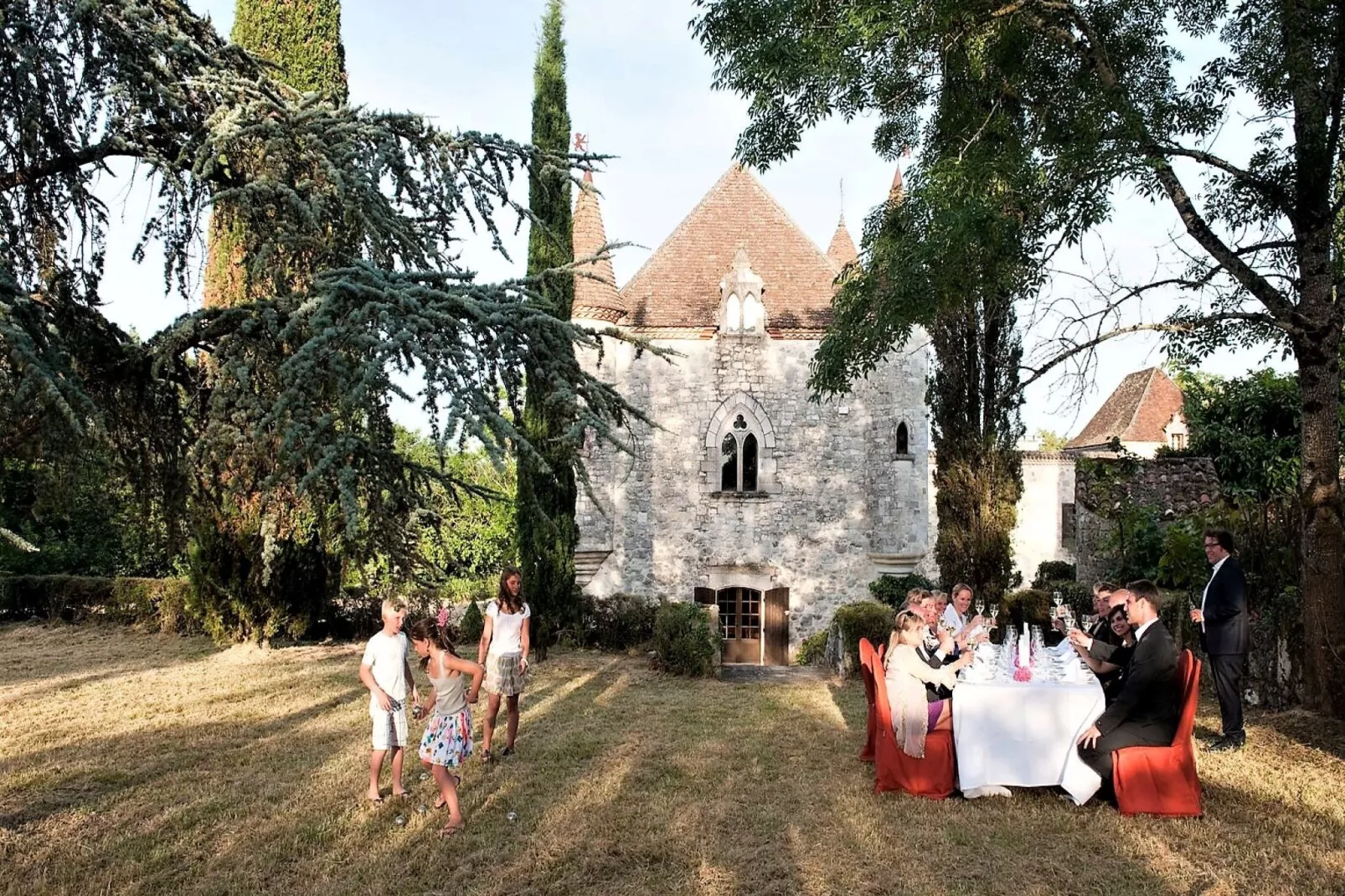 Château la Colombie-Tuinen zomer