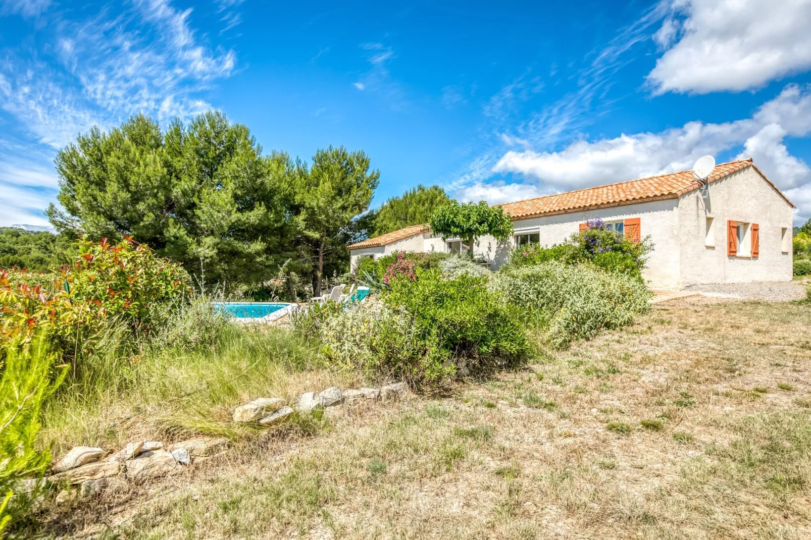 Villa Piscine As Mourels-Tuinen zomer