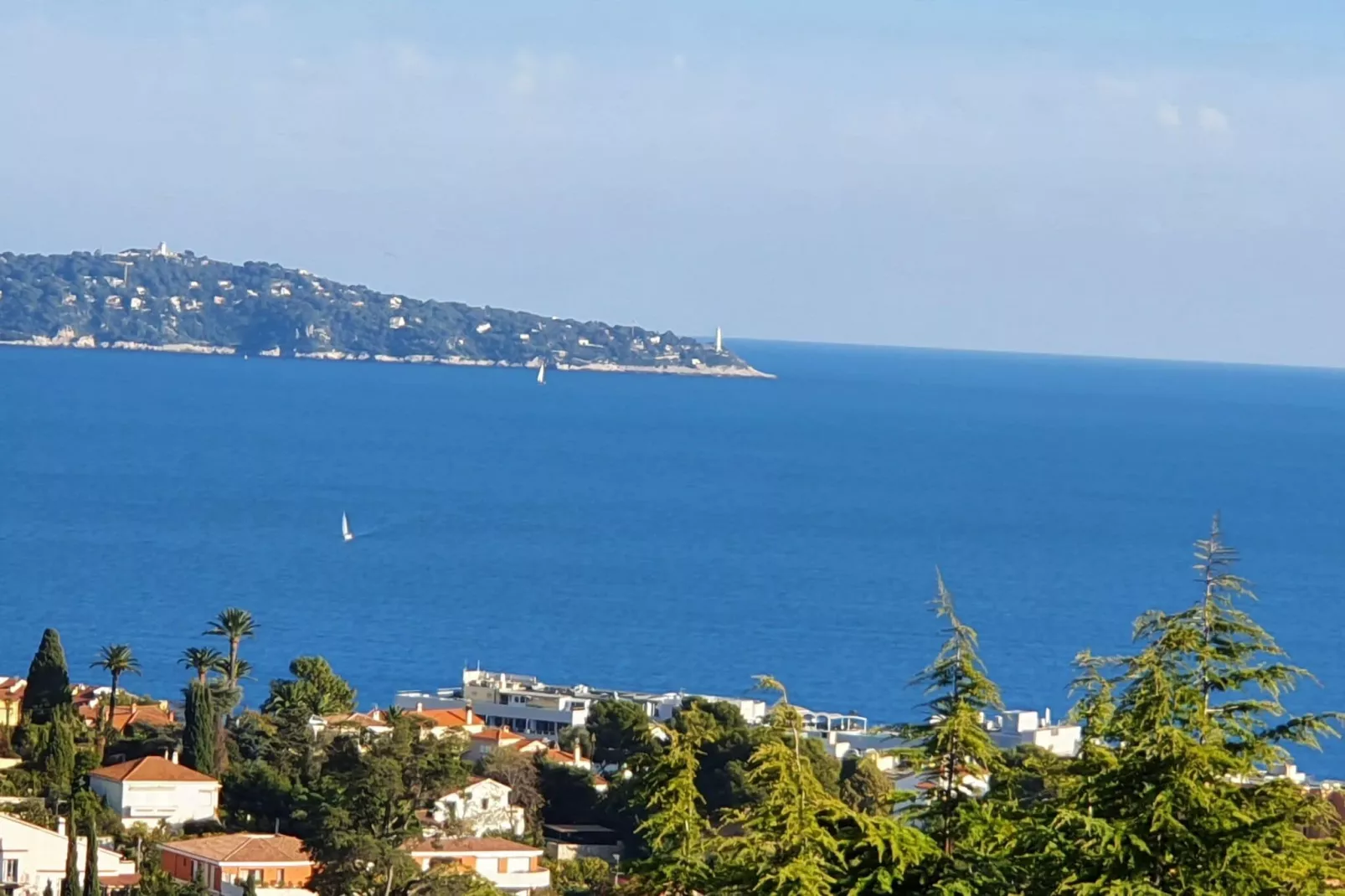 Appartement standing avec terrasse et vue mer à Nice-Uitzicht zomer