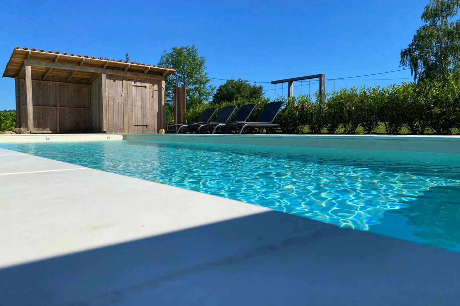 Sfeervol vakantiehuis in Rouzède met een prive zwembad (verwarmd)-Zwembad