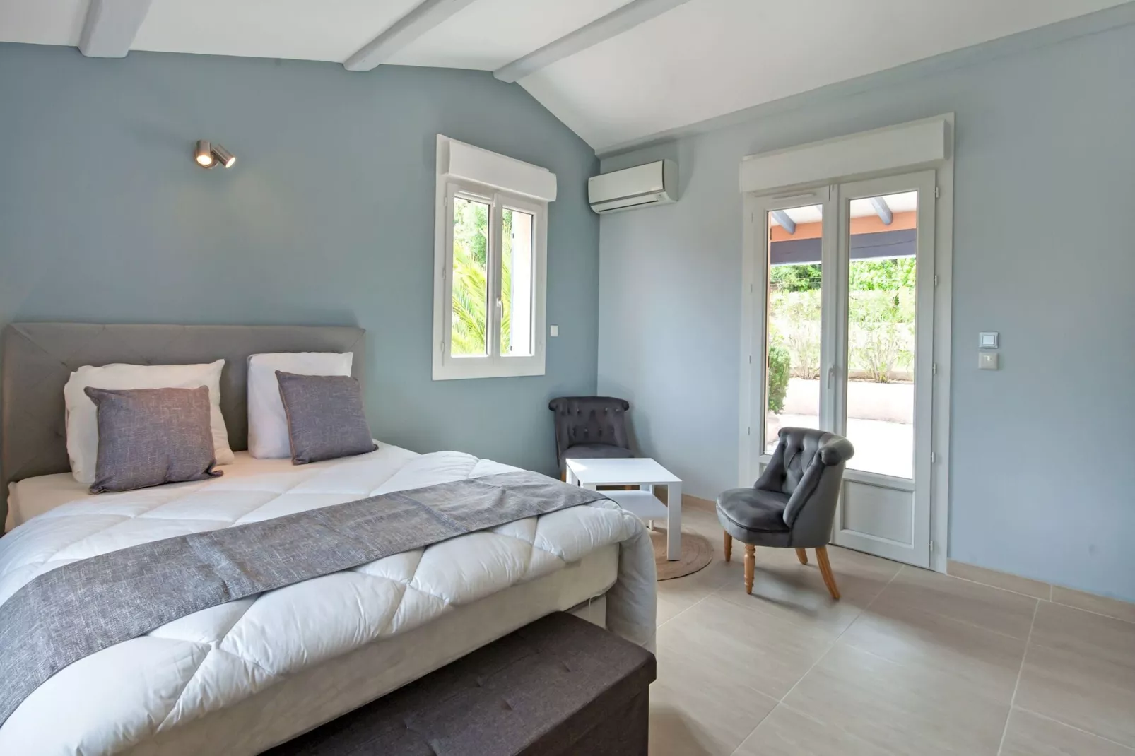 Villa Capussambres-Slaapkamer
