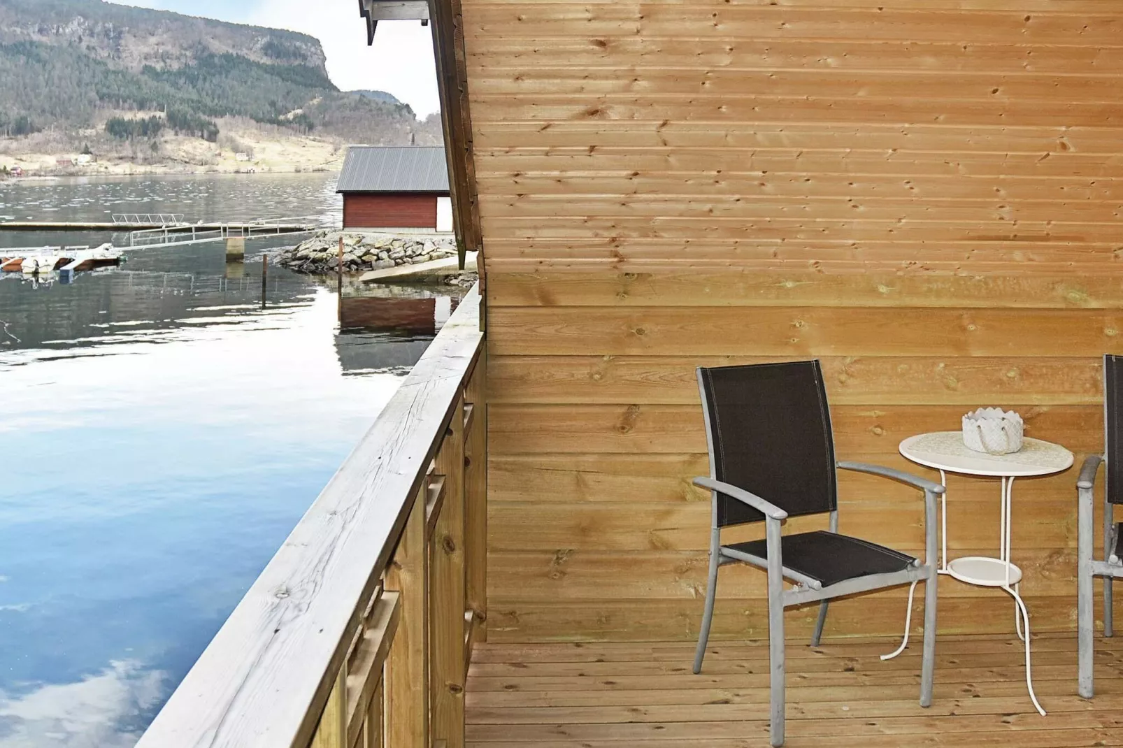 6 persoons vakantie huis in Leirvik i Sogn-Waterzicht