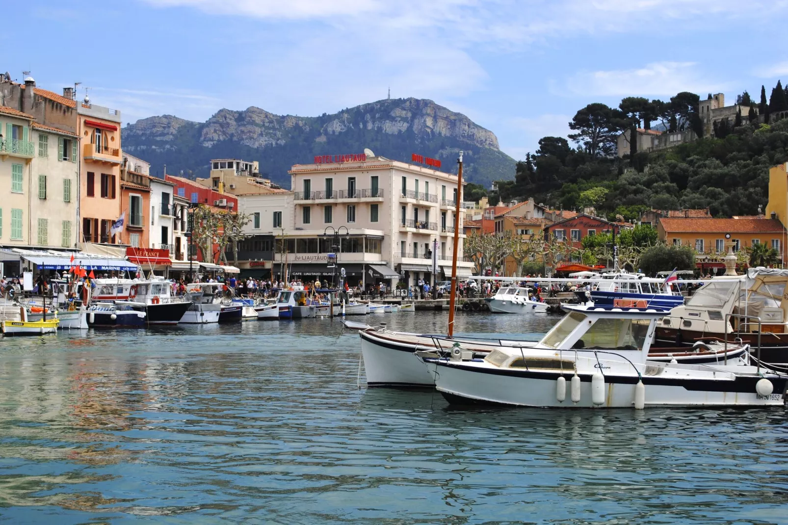 La Vallée de la Sainte Baume - Pool-Niet-getagd