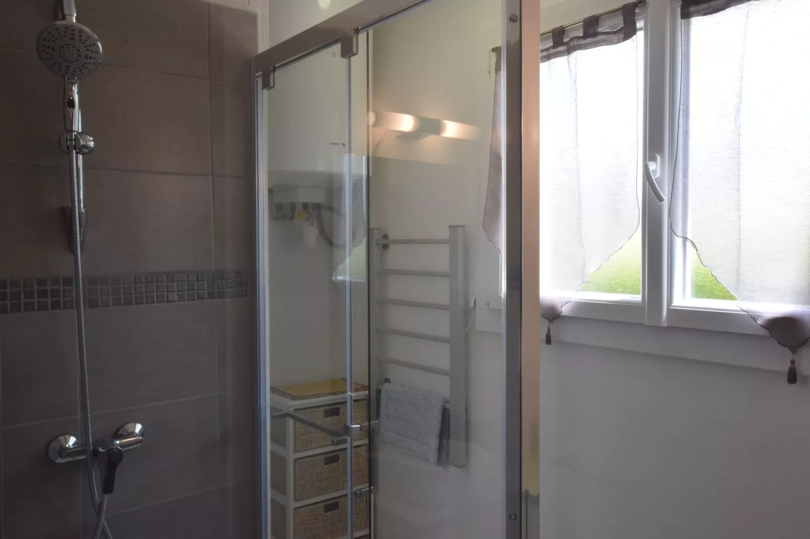 Gite - Lagorce-Badkamer
