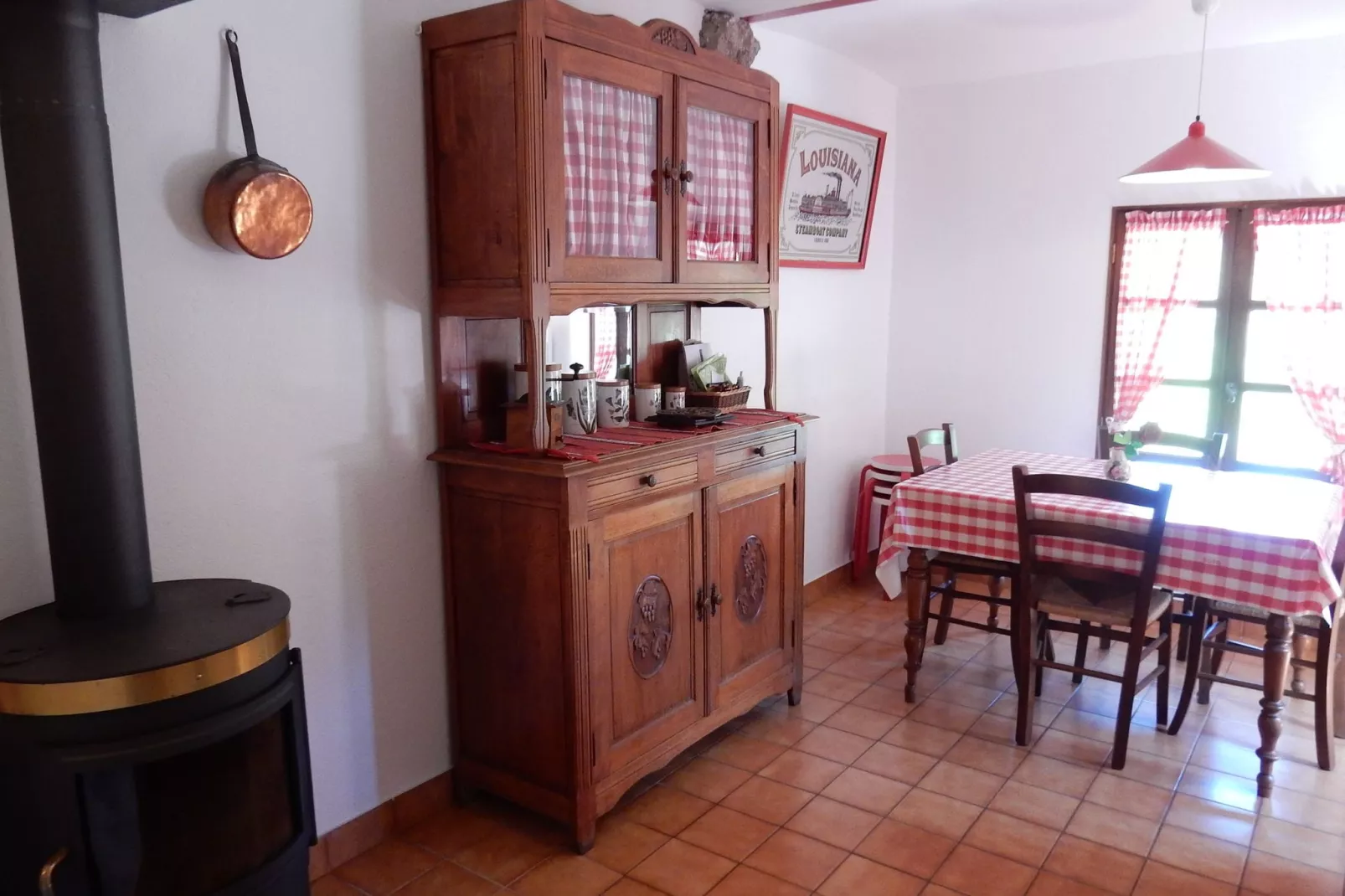 Maison de Vacances  - St Julien de Gua-Keuken