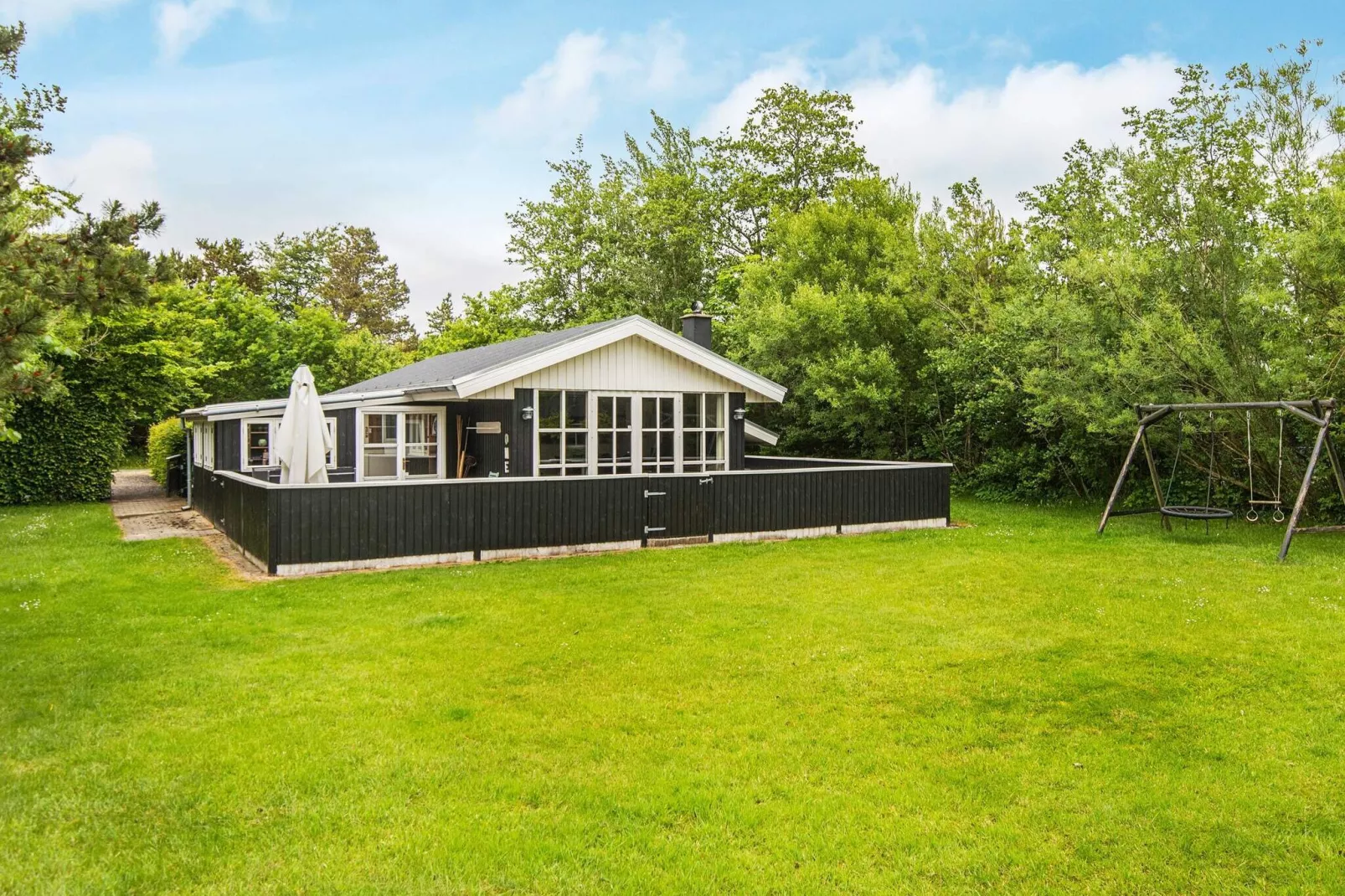 Gezellig vakantiehuis in Hemmet met airconditioning