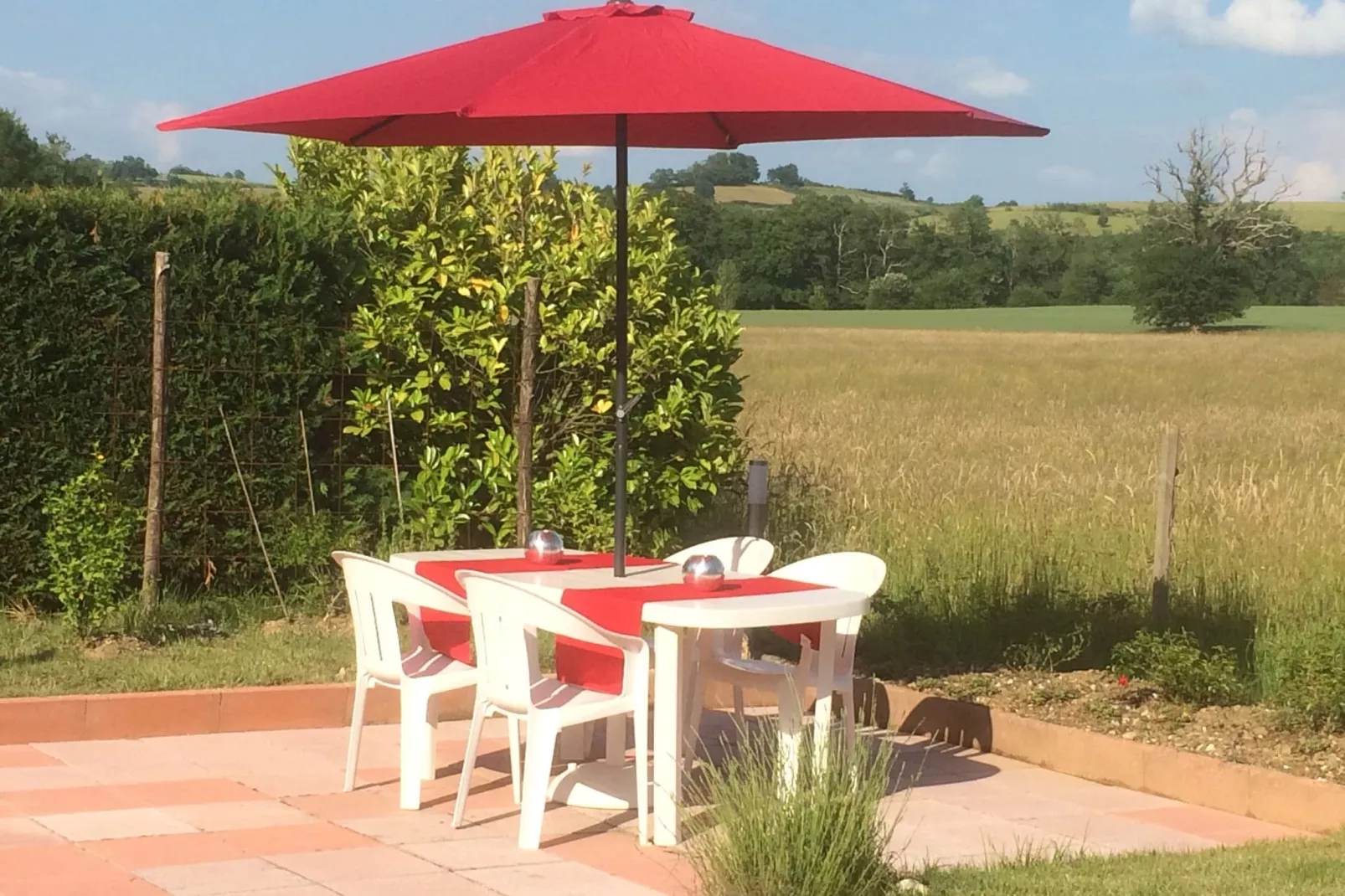 Residence Château Cazalères 1-Terrasbalkon