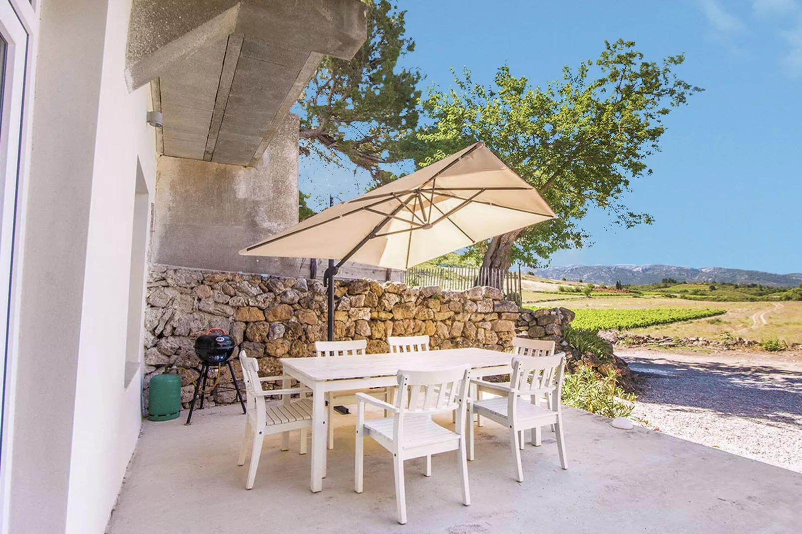 Gîte de luxe dans les vignes 1