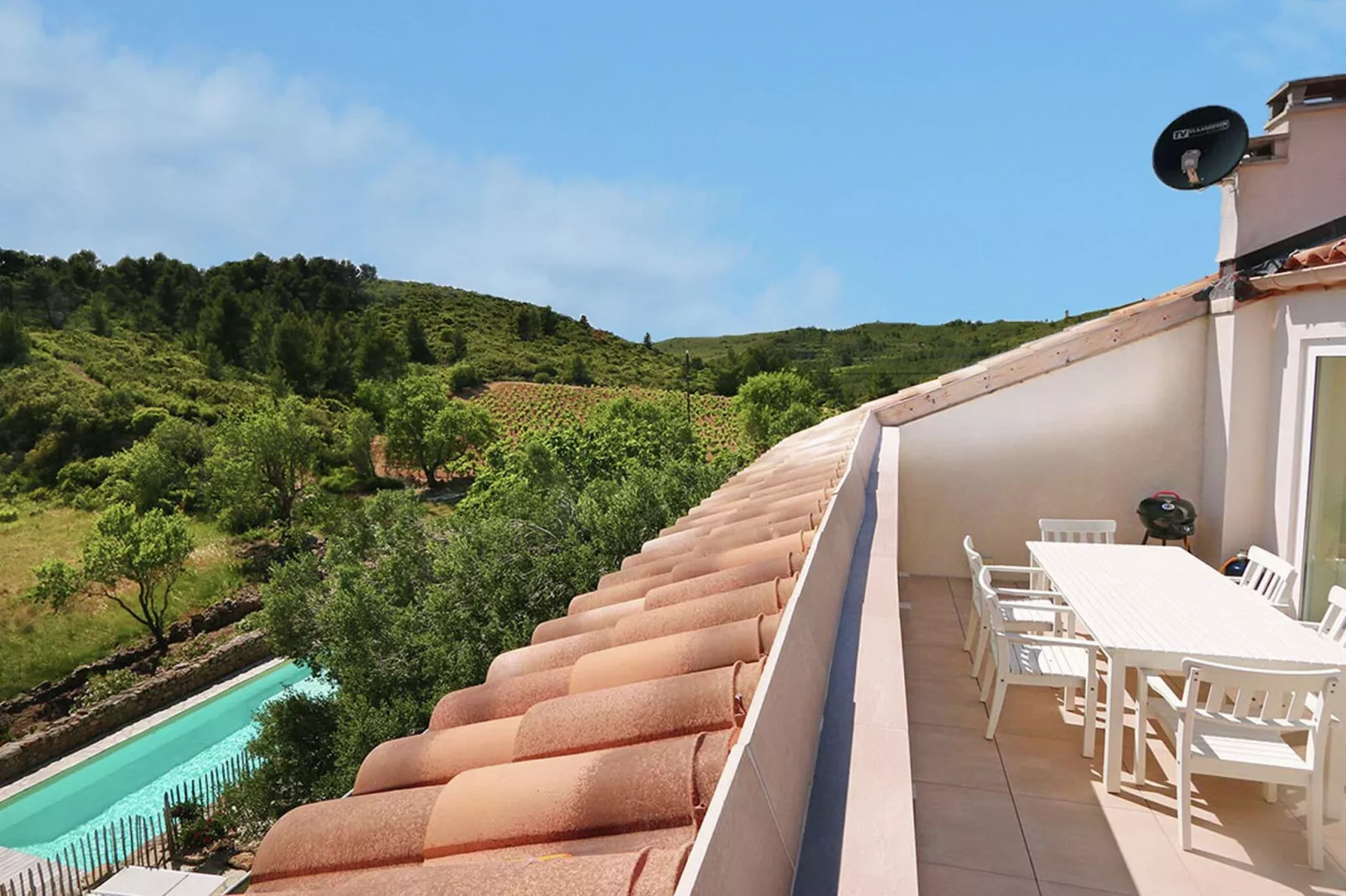 Gîte de luxe dans les vignes 4-Uitzicht zomer