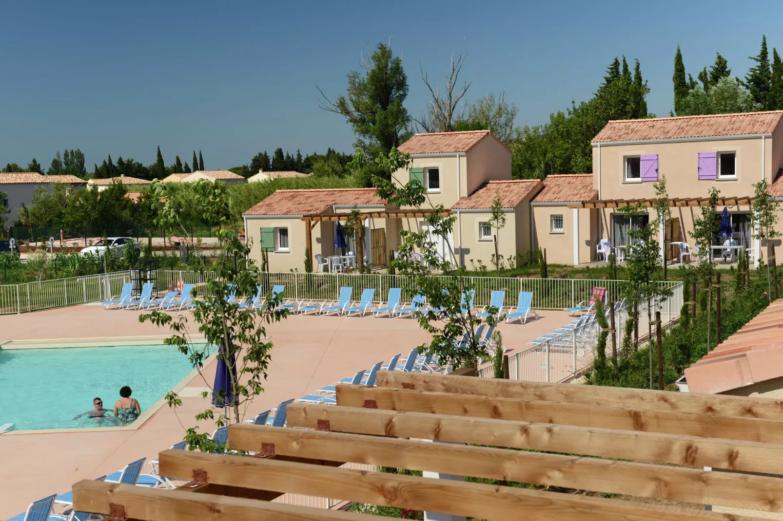 Résidence Le Mas des Alpilles 2-Buitenkant zomer