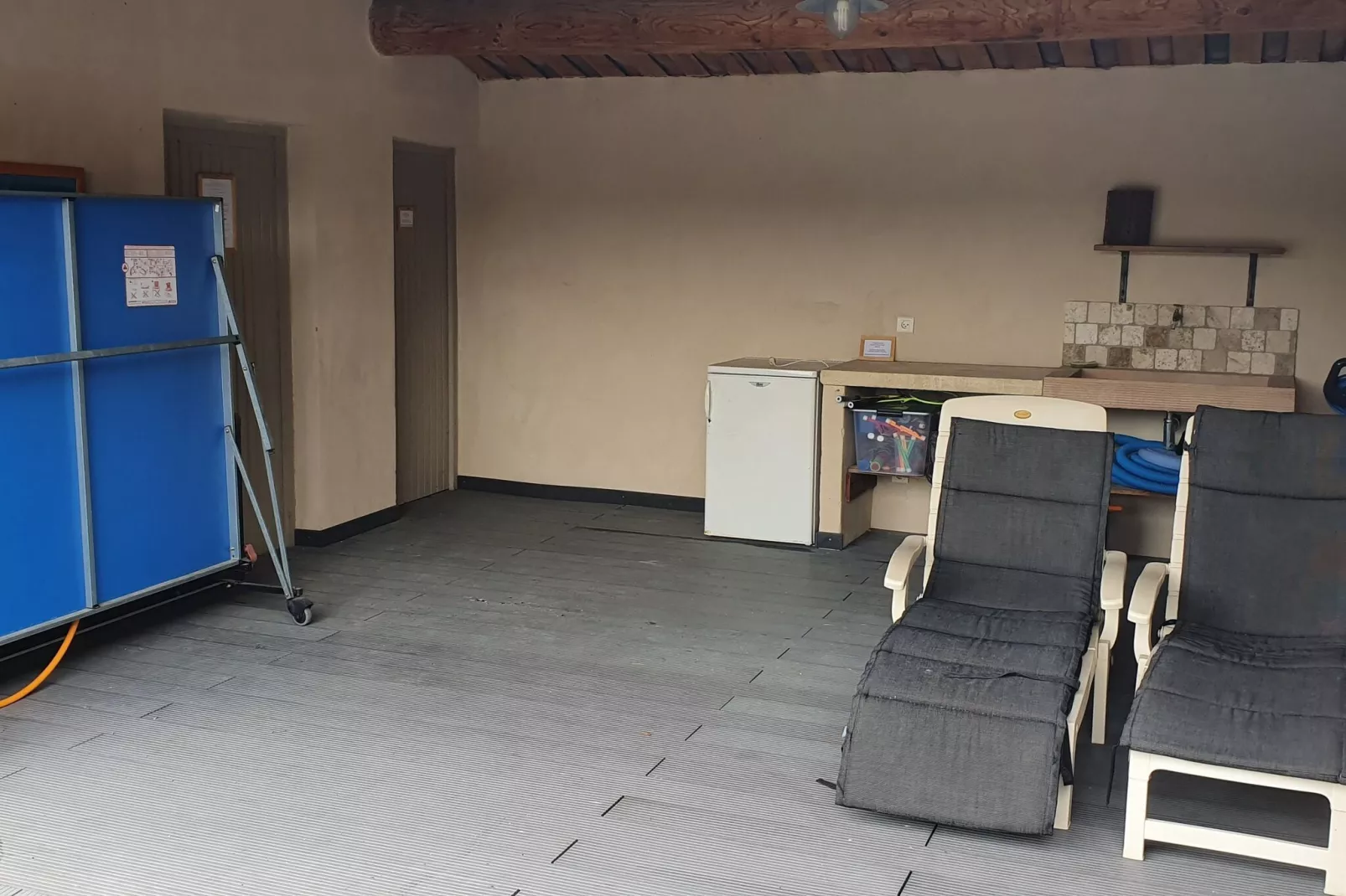 Mazet avec piscine à Orgon - Faciliteiten