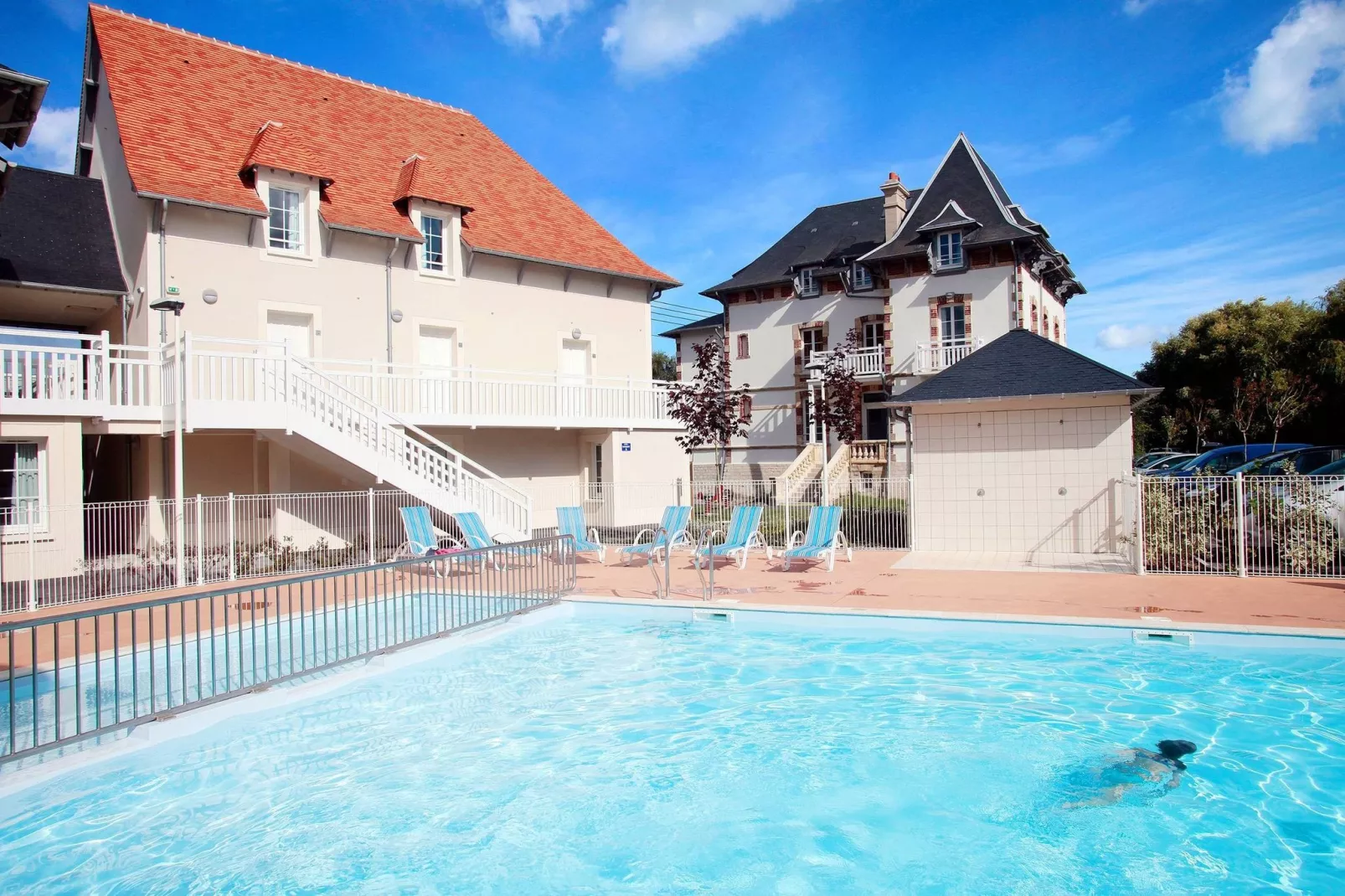 Domaine des Dunettes 1-Zwembad