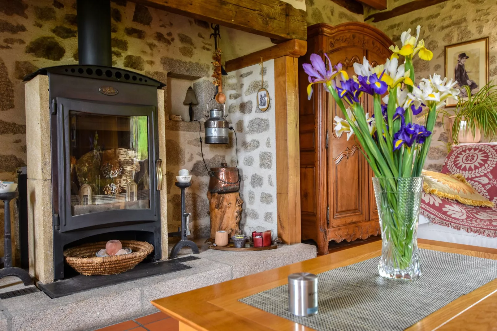 Maison auvergnate avec jacuzzi et sauna-Sfeer