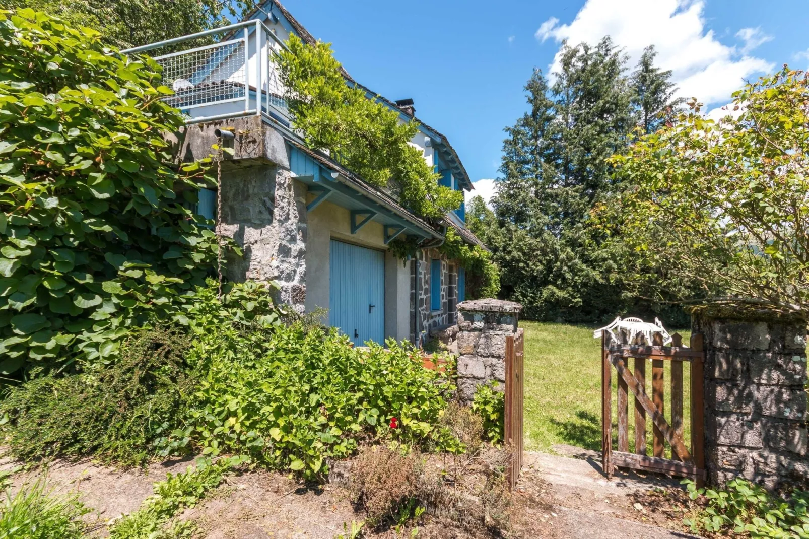 Maison près des volcans d'Auvergne-Hal-ontvangst