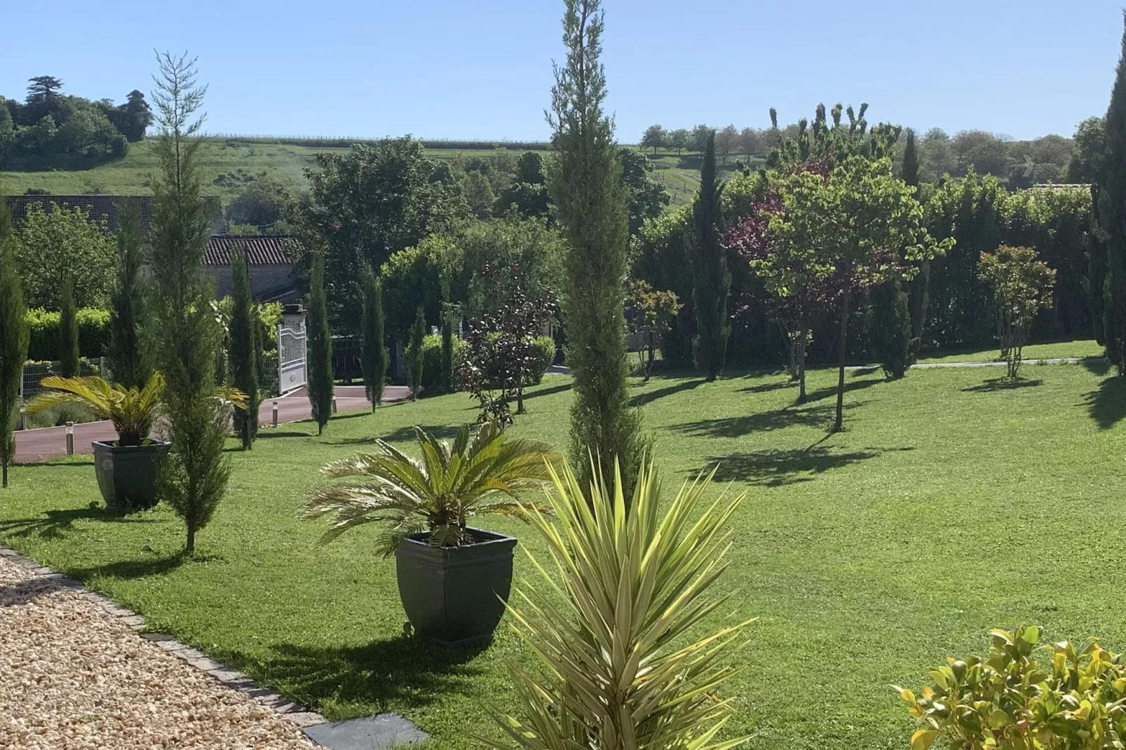 Maison mitoyenne avec piscine-Tuinen zomer