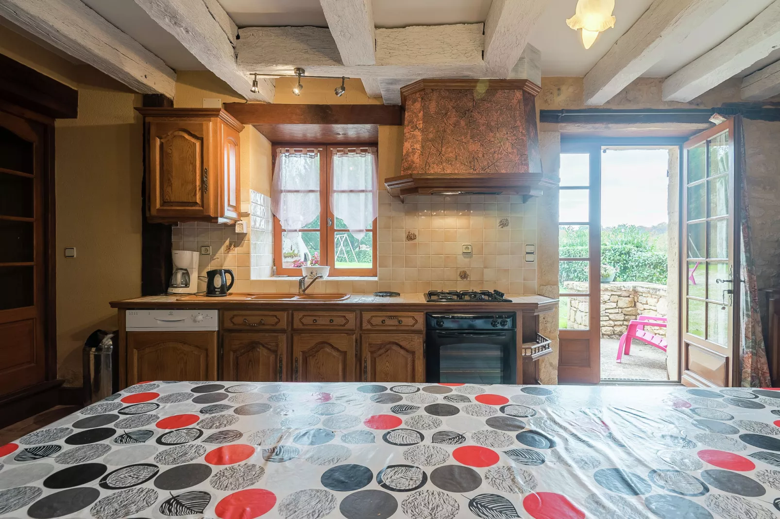 Prachtig landhuis met authentieke sfeer in Prats-du-Périgord - Keuken
