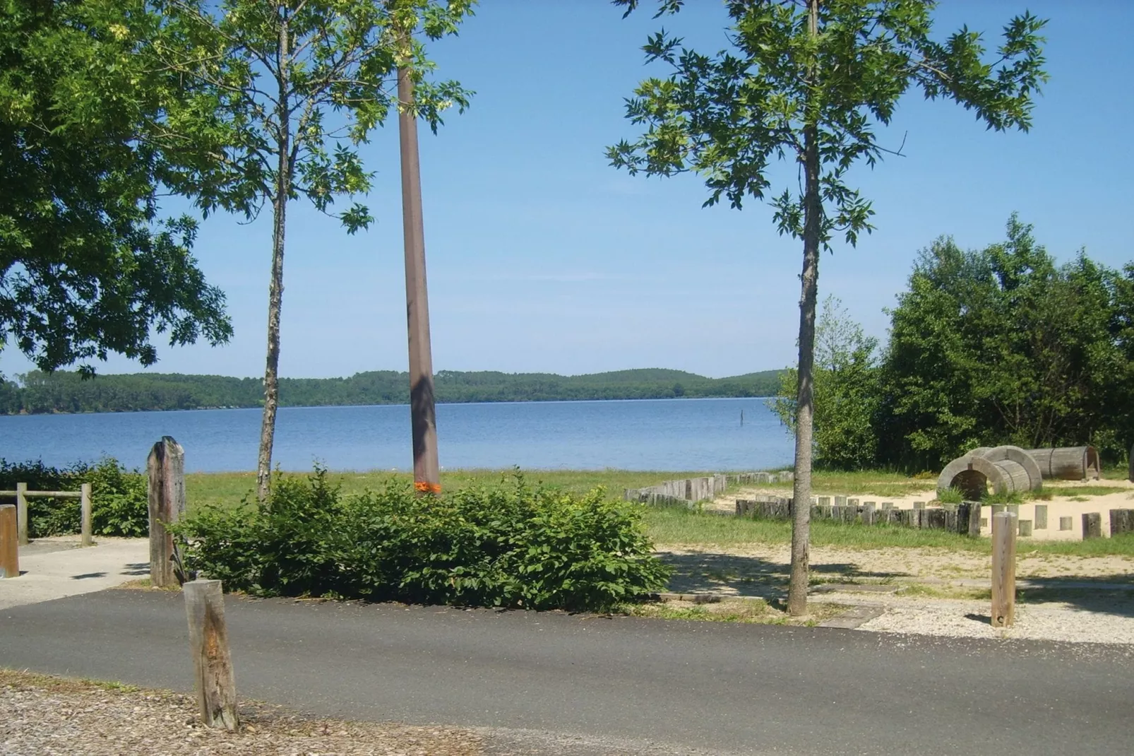 Residences Les Terrasses du Lac 3-Gebieden zomer 1km