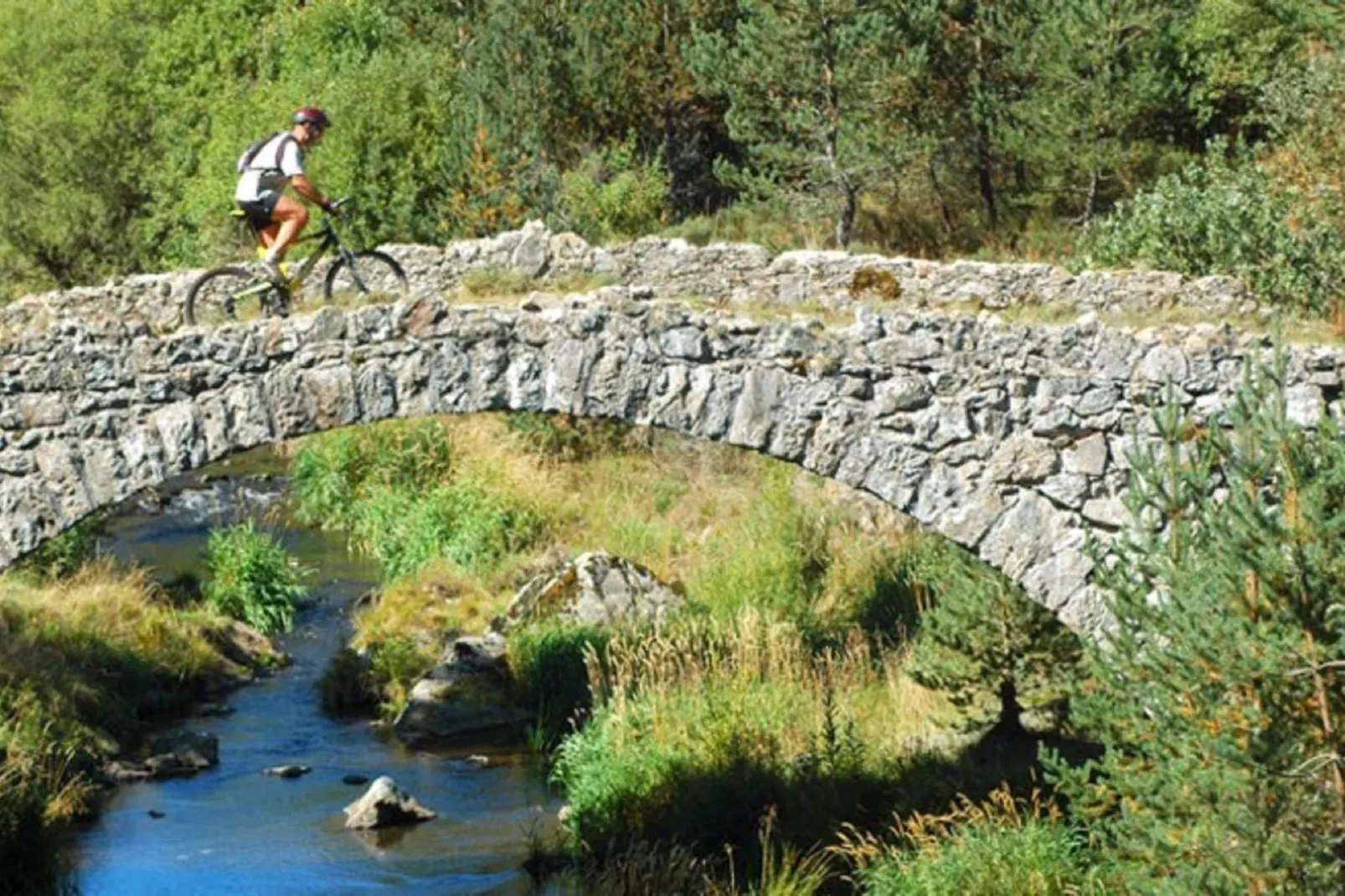 Gite -   SAUVAIN-Gebieden zomer 20km