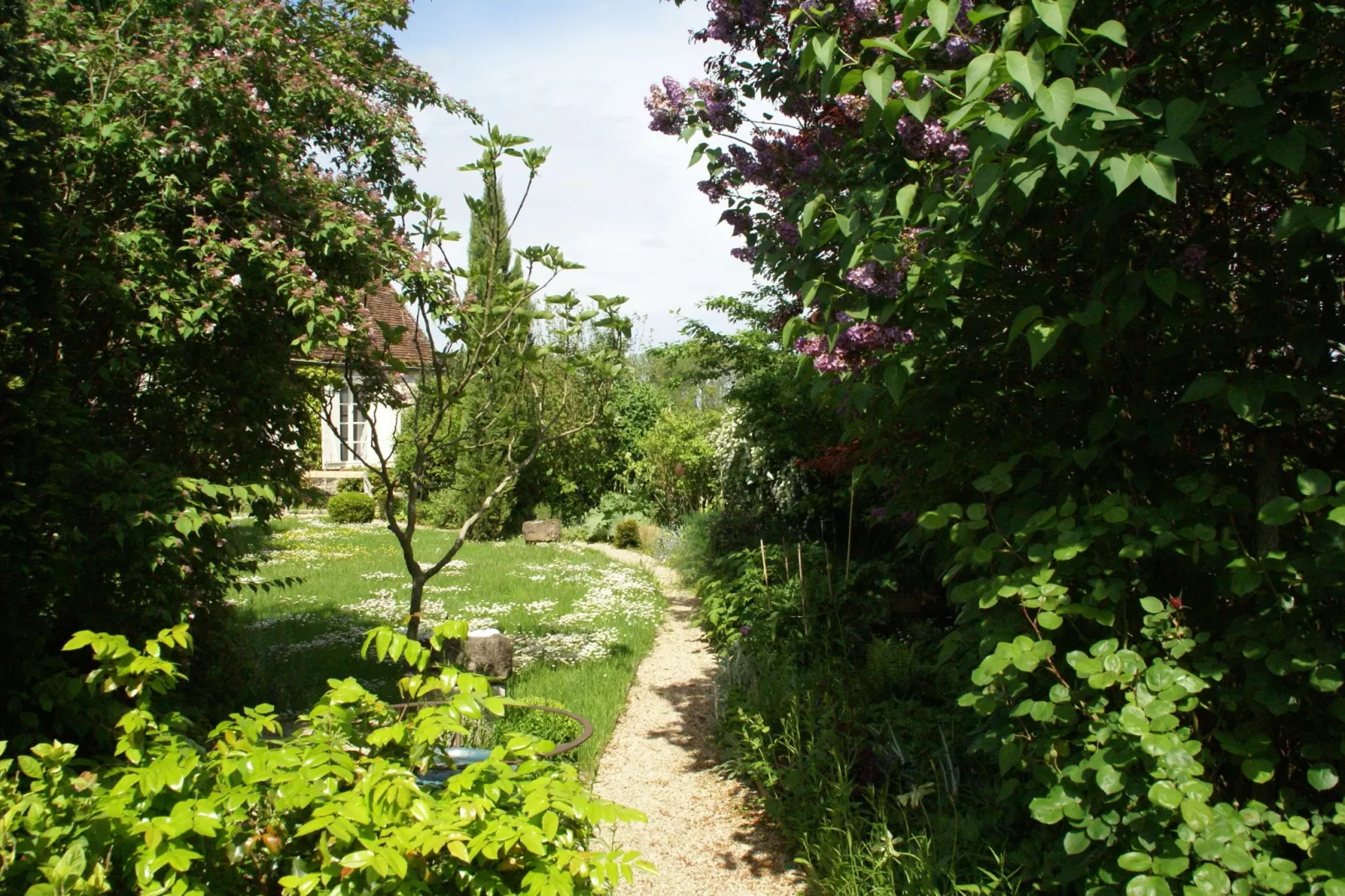 Les Remparts Fleuris-Tuinen zomer