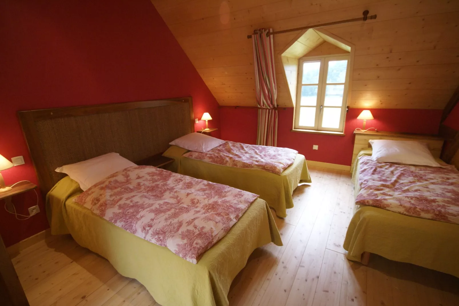Maison de vacances - VITRY-AUX-LOGES