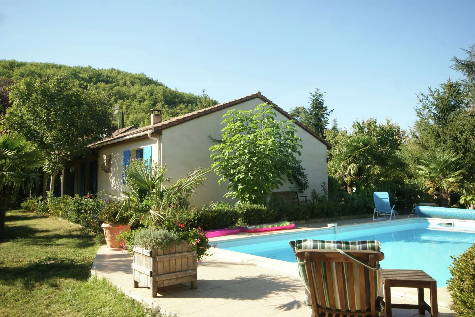 Maison de vacances Espere - Buitenkant zomer