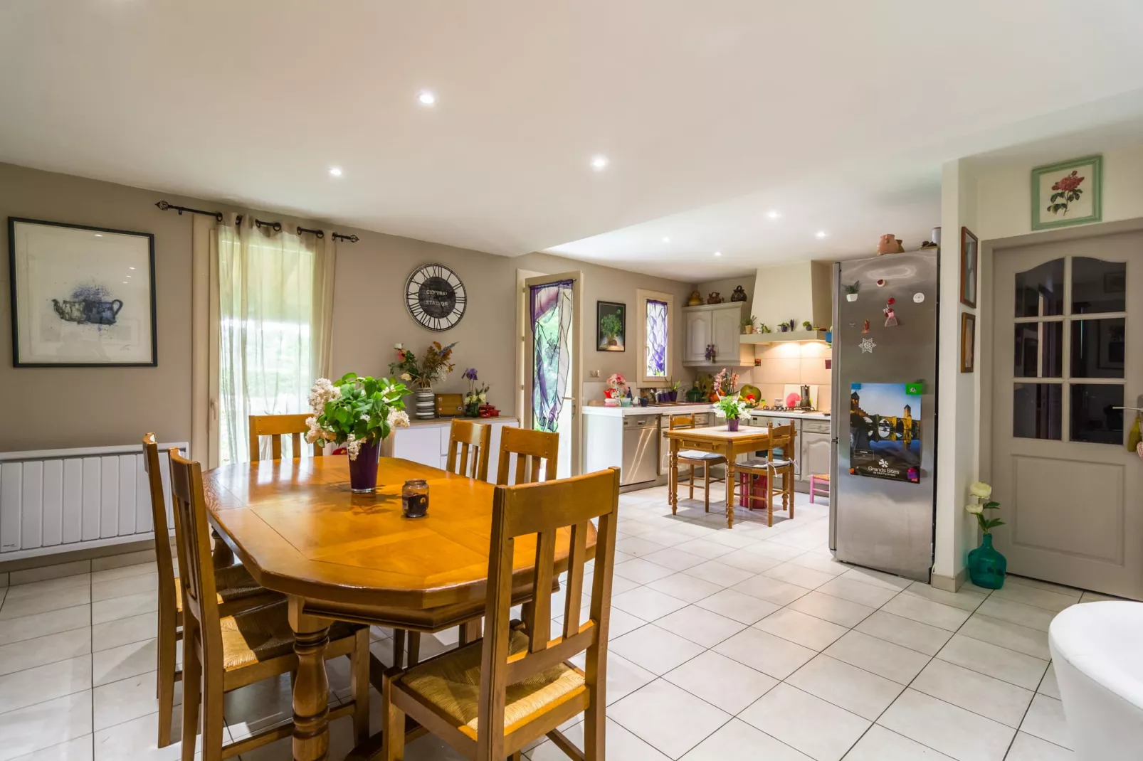 Maison de vacances Espere - Eetkamer