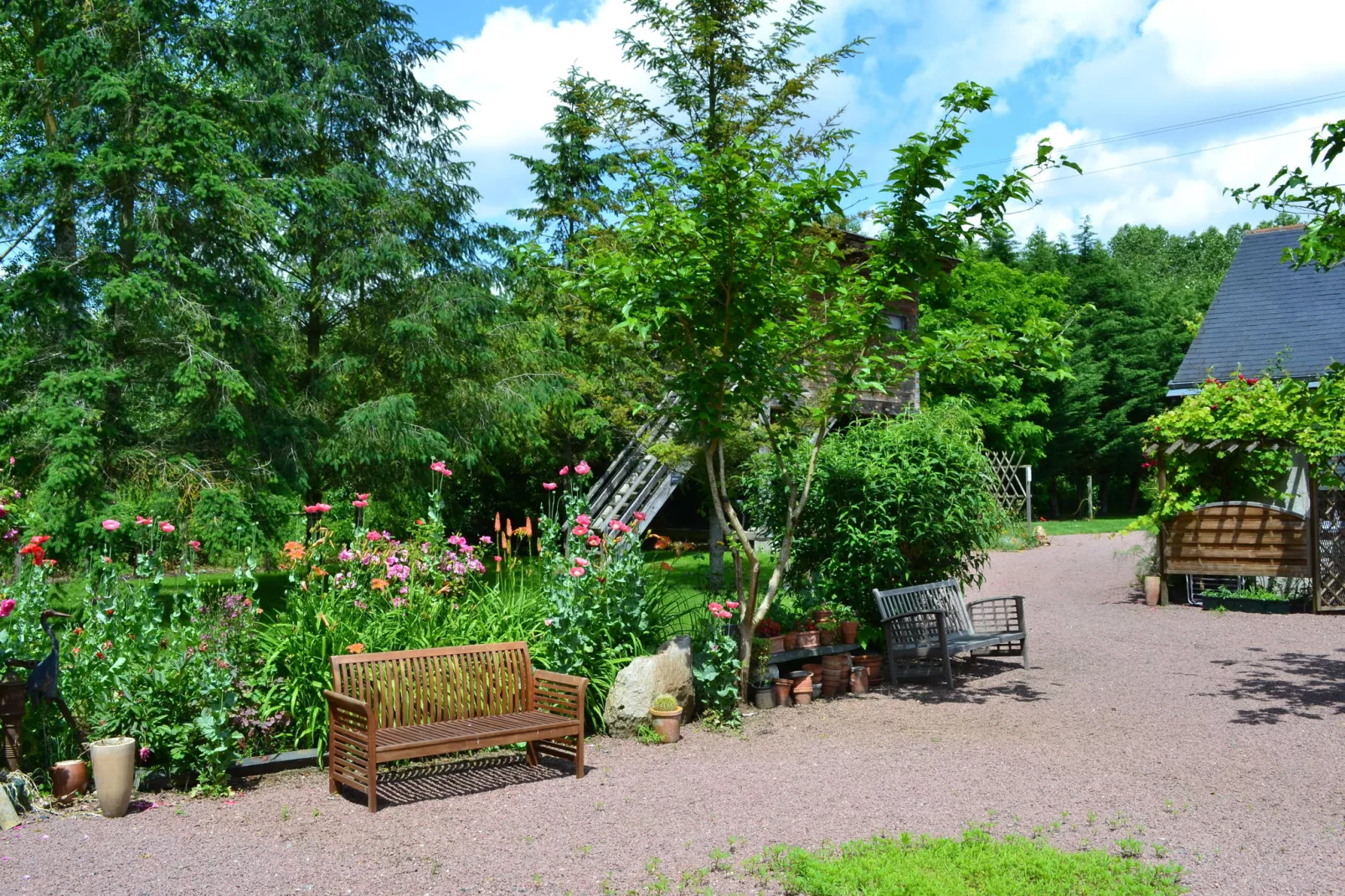 Maison de vacances Brion-Tuinen zomer