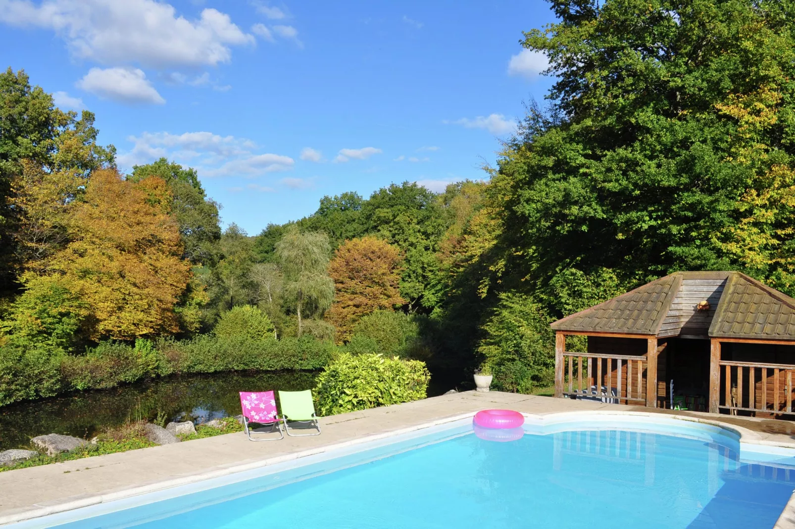 poolofhouse