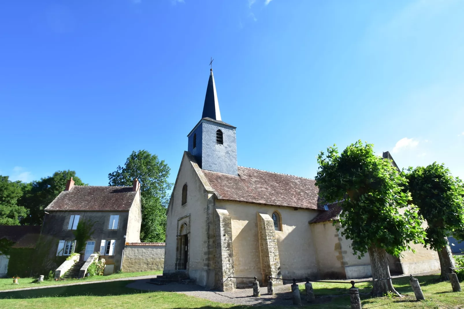 La maison du père Patin-Gebieden zomer 5km