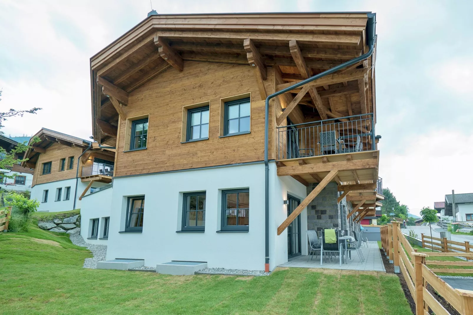 Luxury Tauern Suite Walchen Kaprun 1-Buitenkant zomer