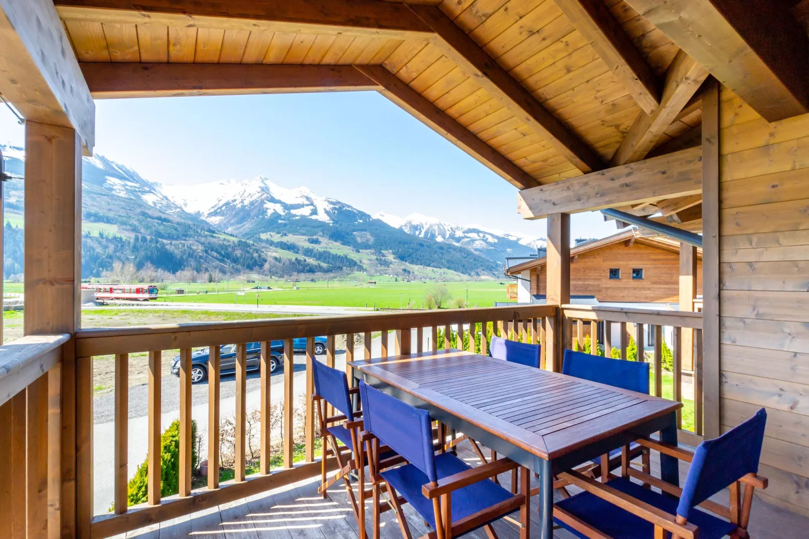 Salzach Lodge-Terrasbalkon